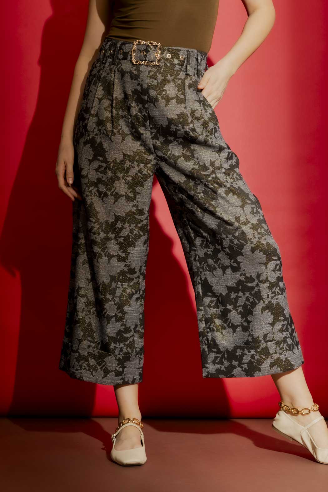 Black/Gold Cleo Cuff Pant