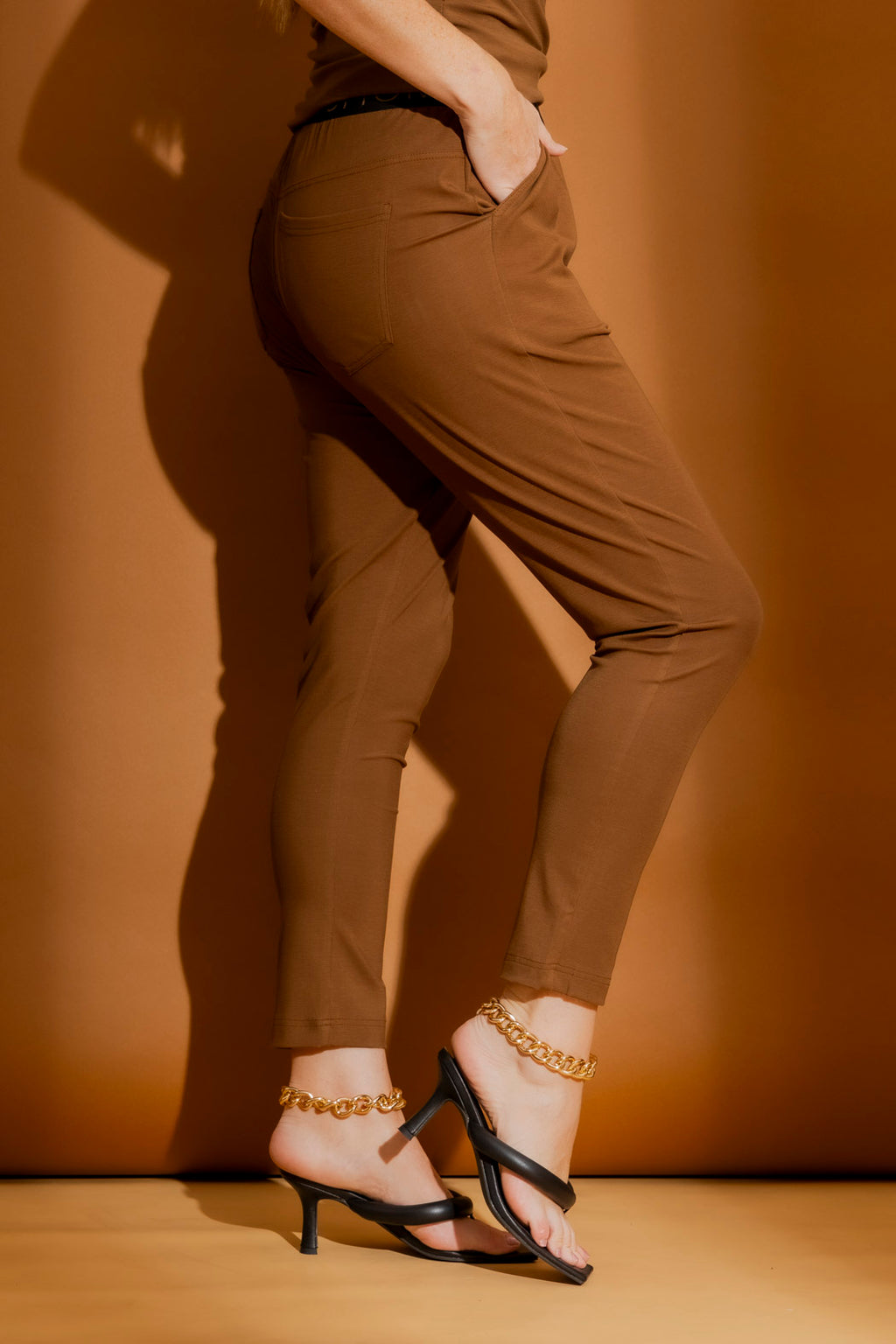 Cocoa Tencel Pull On Pant