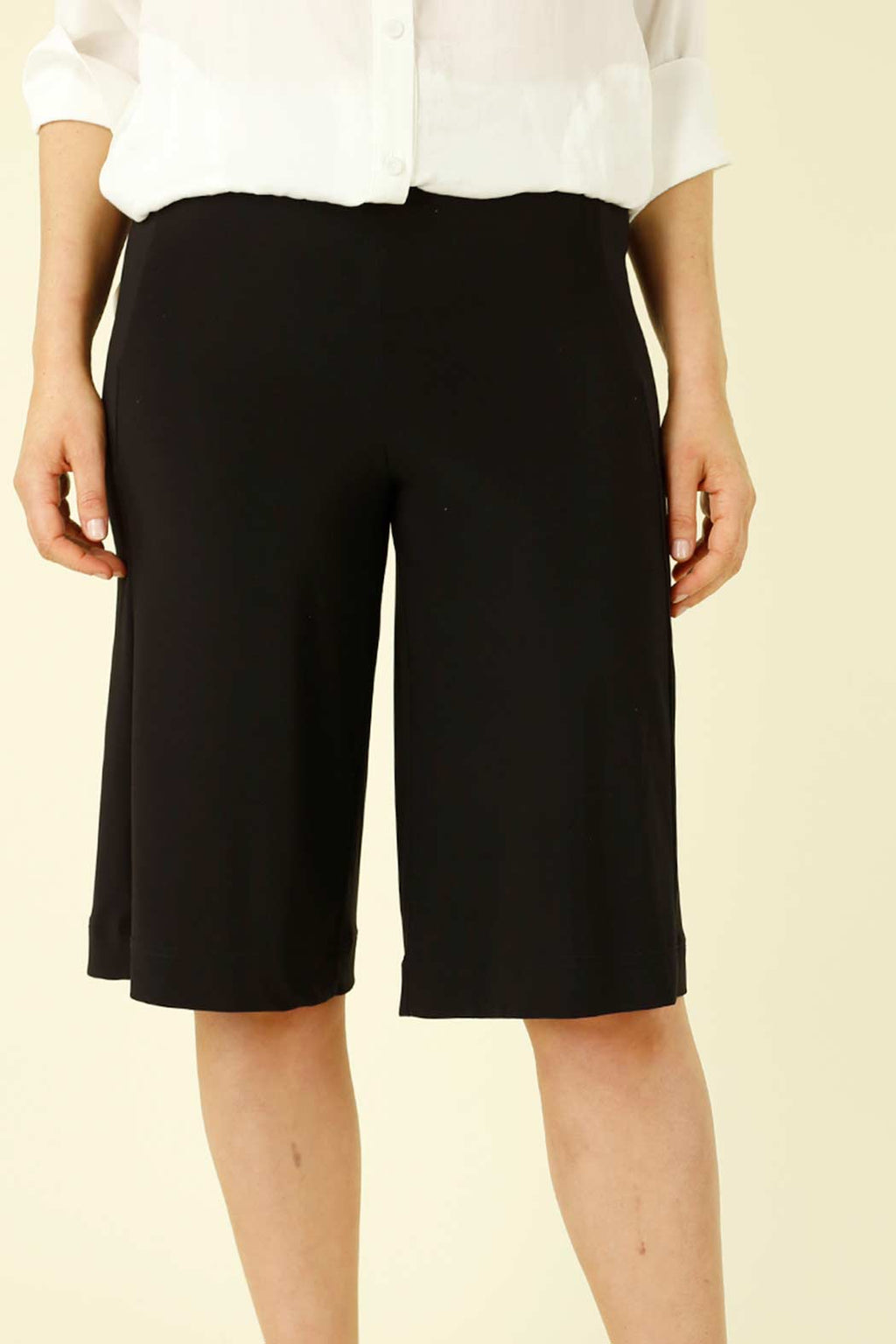 Black Classic Wide Short - SALE