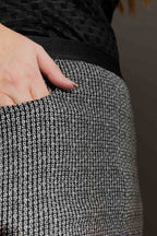 Black/White Bengaline Easy Jean