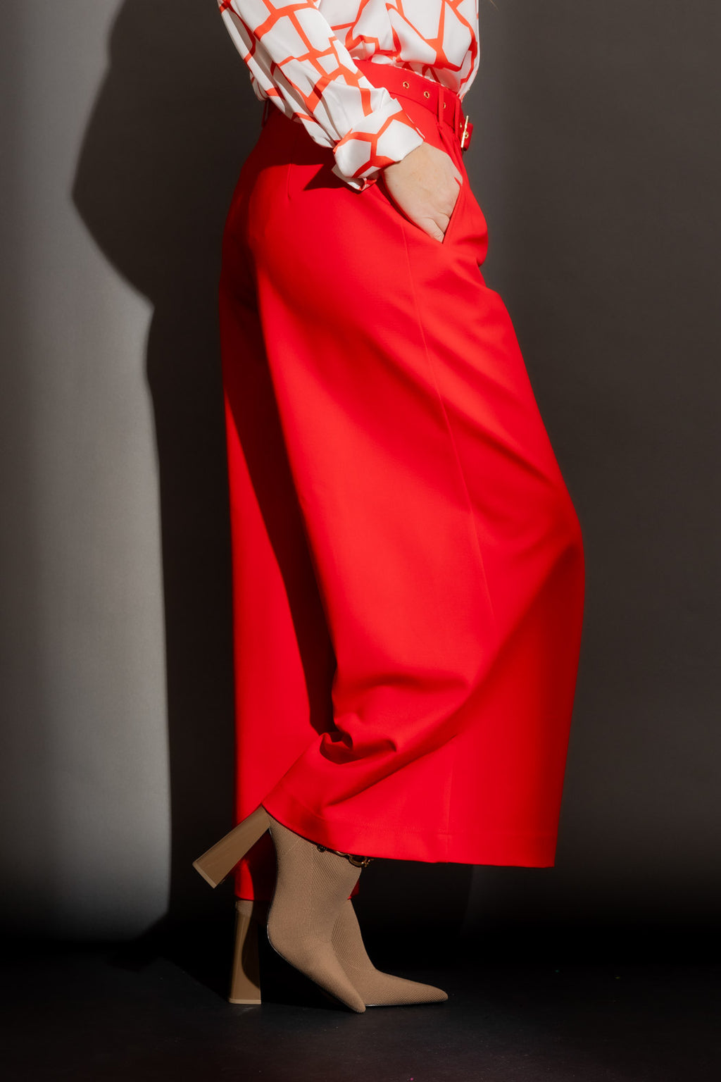 Red Ponte Cosmopolitan Pant