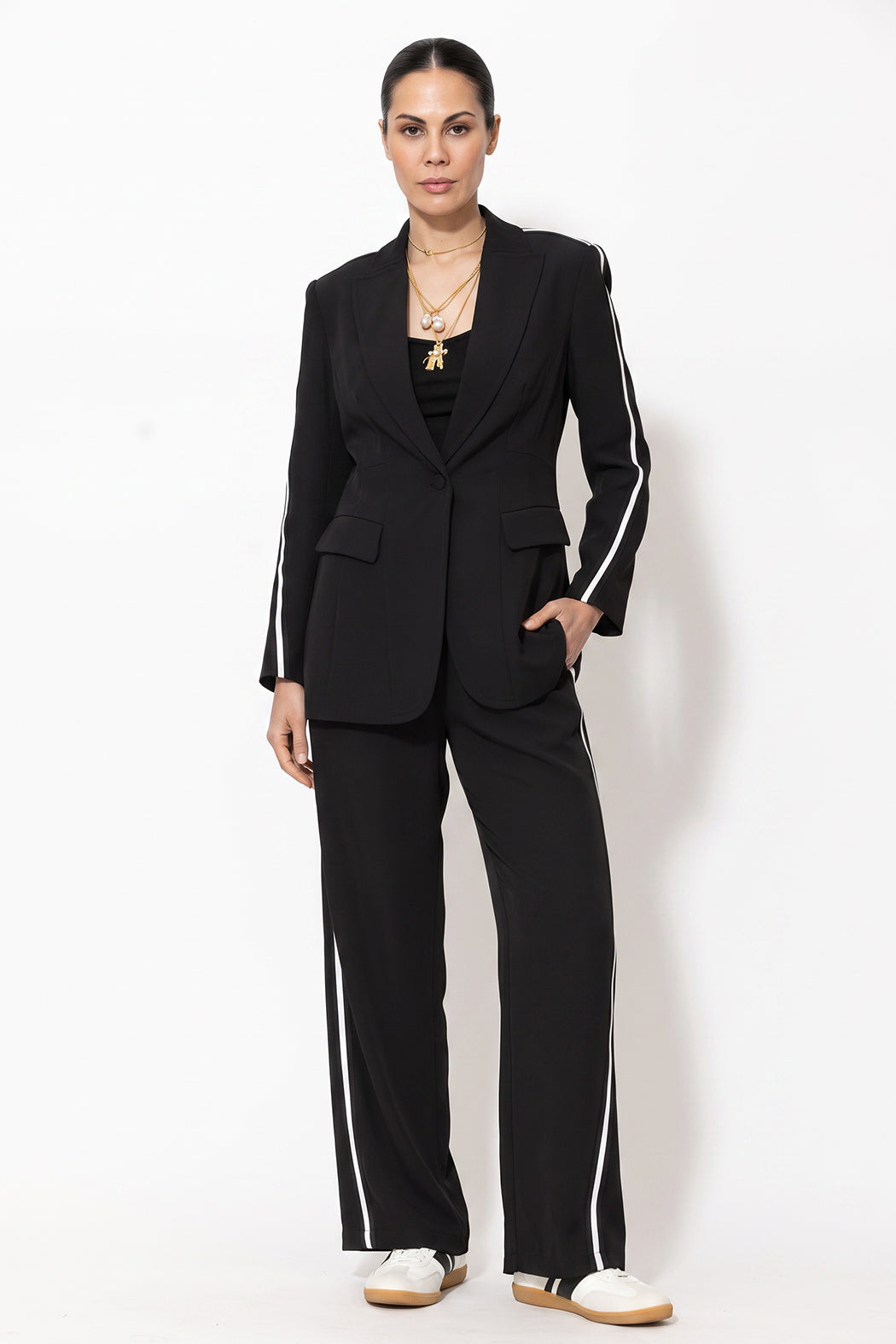 Black Euro Maya Sport Pant