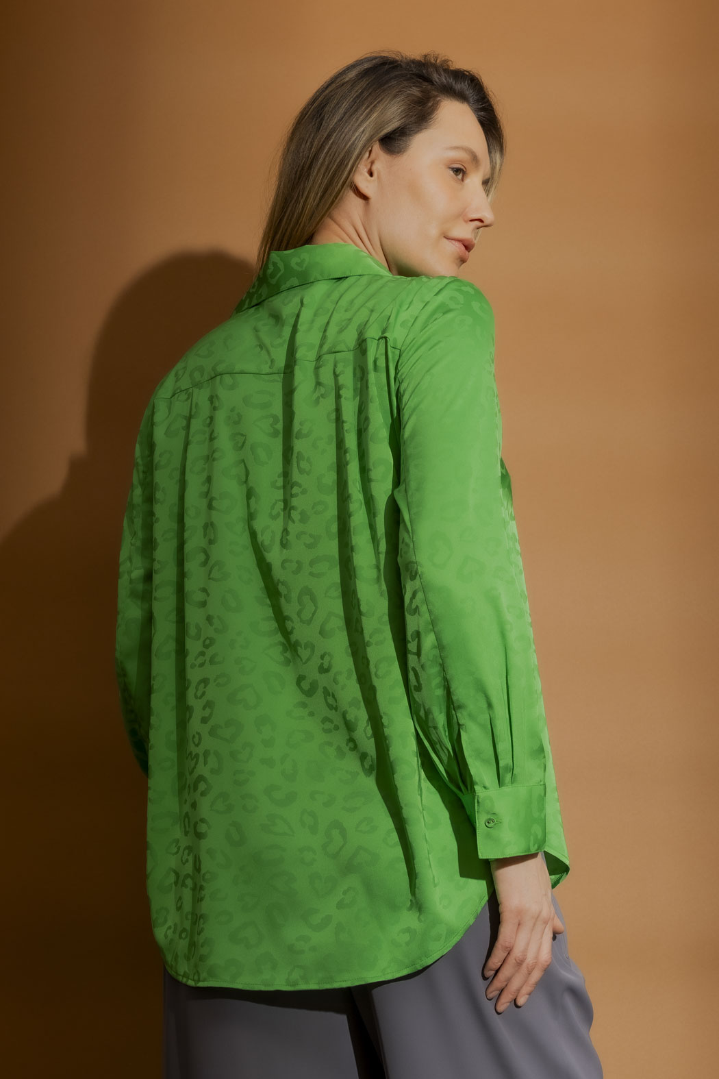 Green Animal Brit Blogger Shirt Green Animal