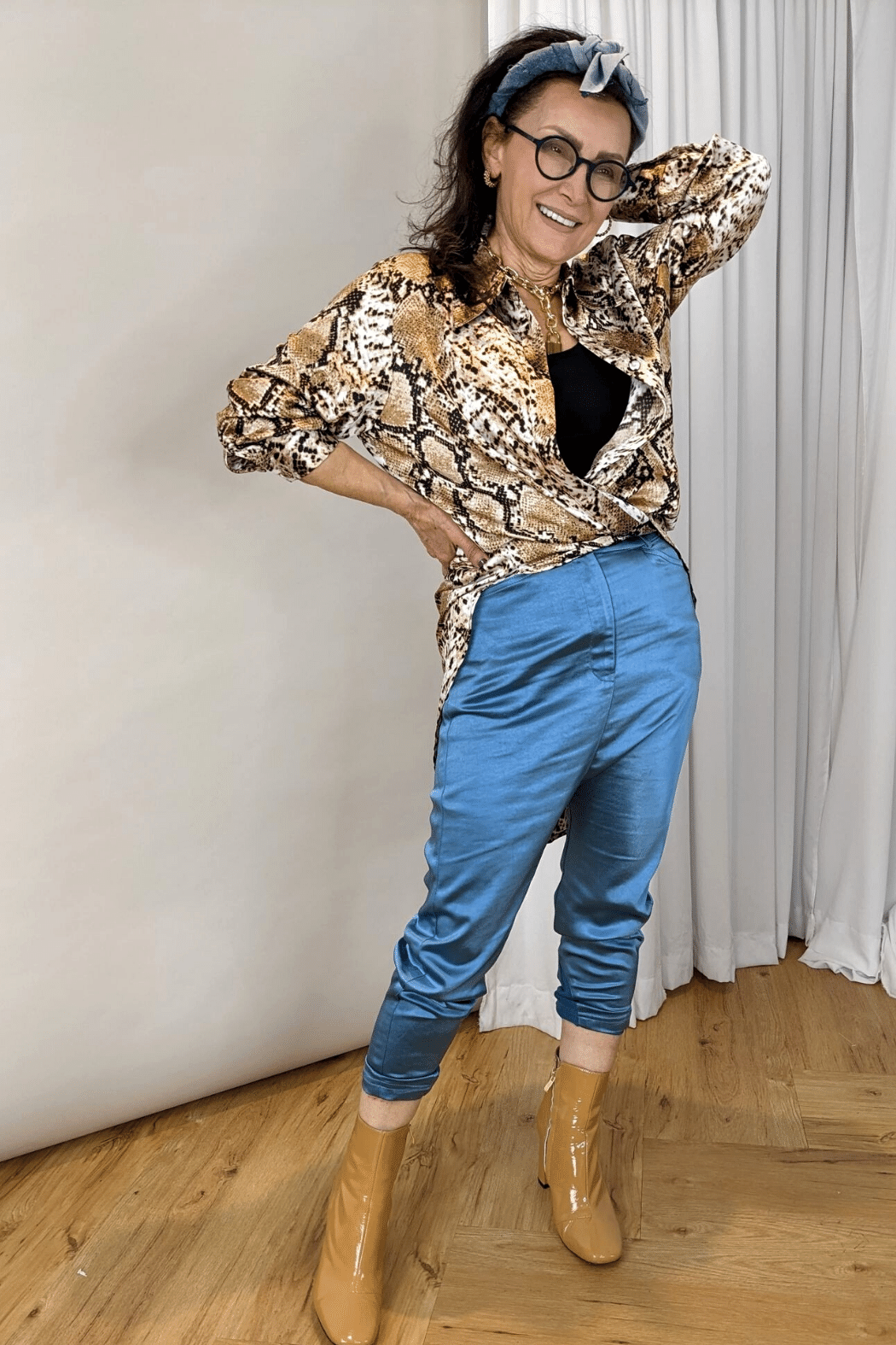 Sky Blue Satin Droppient