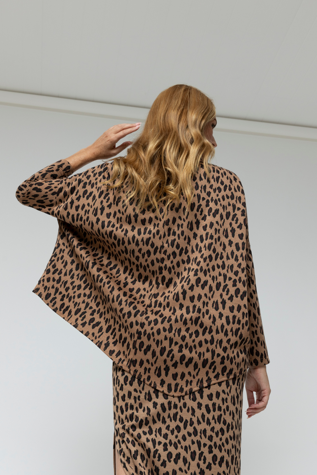 Tan Animal Jacquard V Neck Jumper - Sale