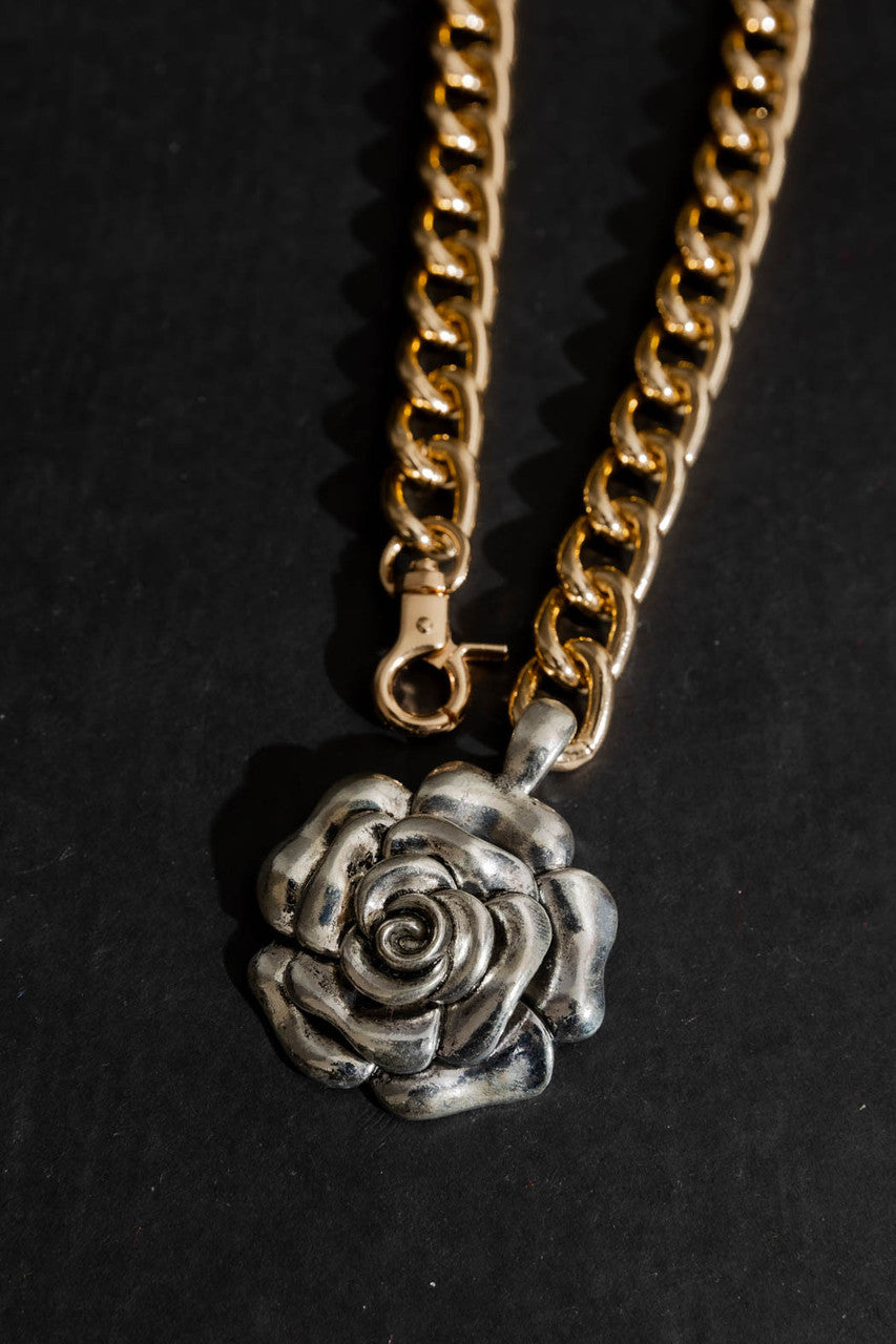Gold/Silver Rose Necklace Gold/Silver O/S