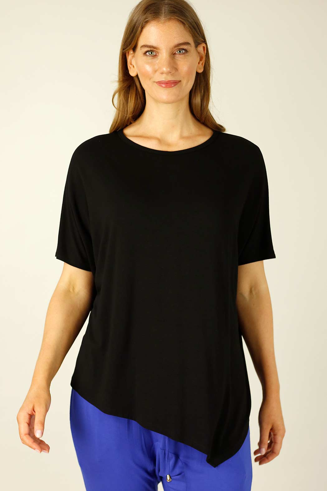 Black Bamboo Overtee