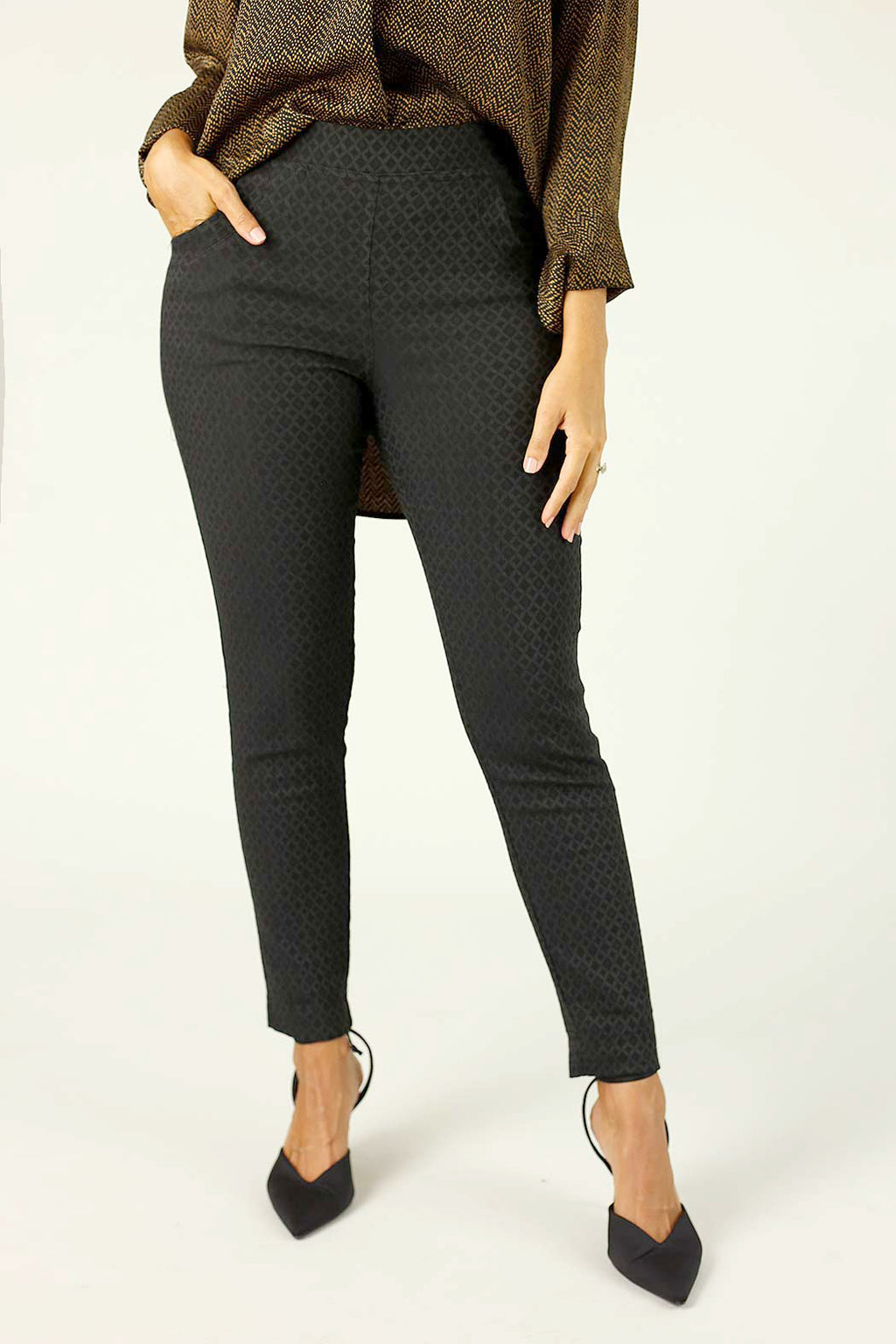 Diamond Jacquard Jogger