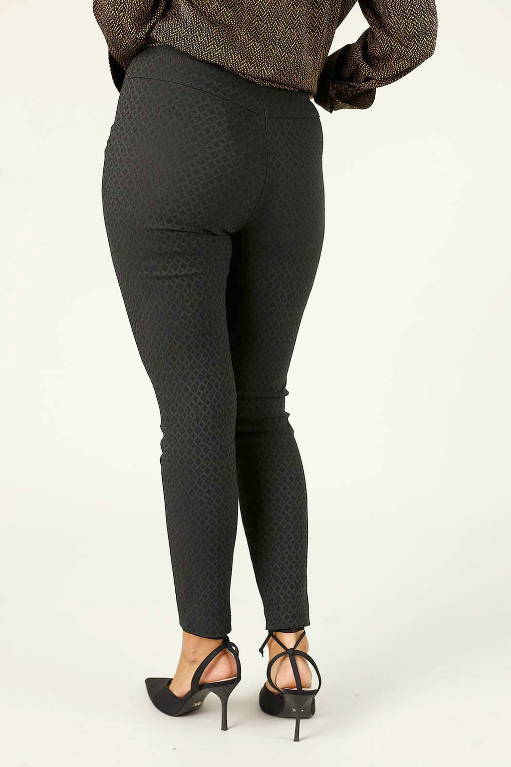 Diamond Jacquard Jogger