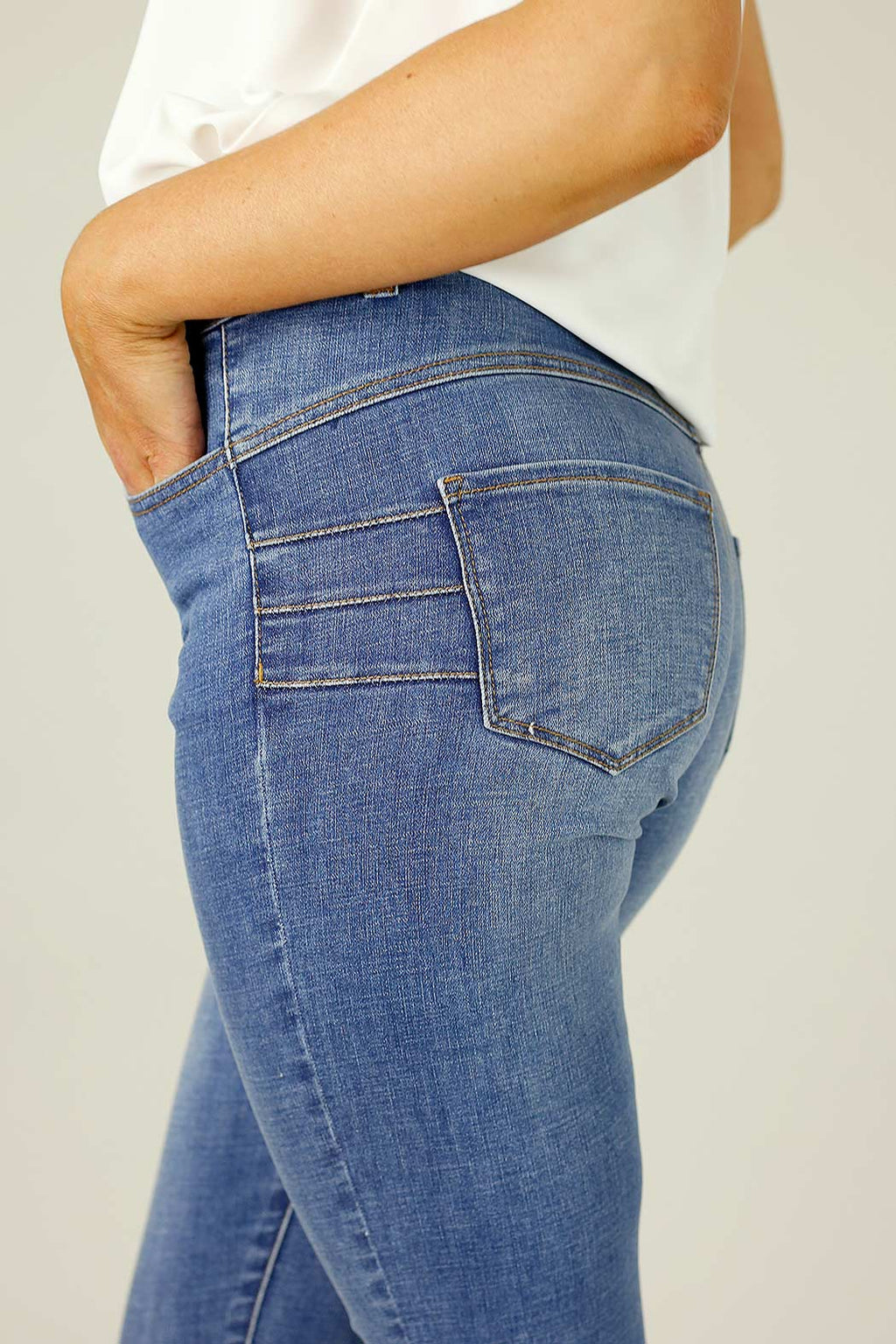 Chambray Raw Hem Booty Lift Jean - FINAL SALE