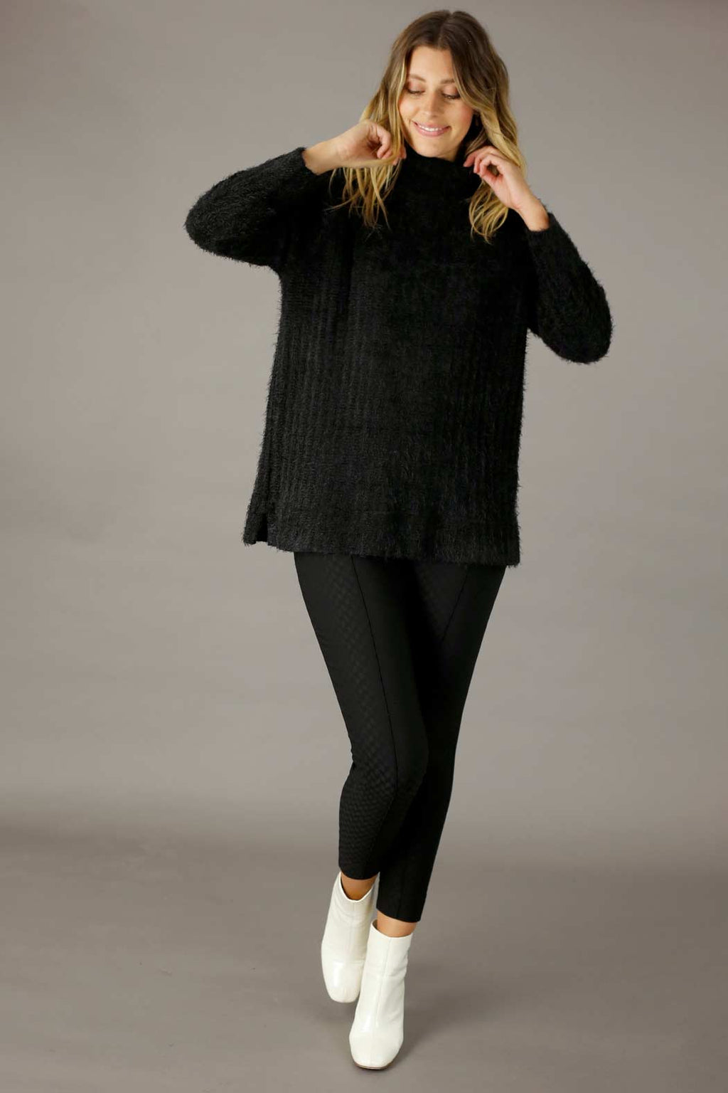 Black Eyelash Knit Turtle