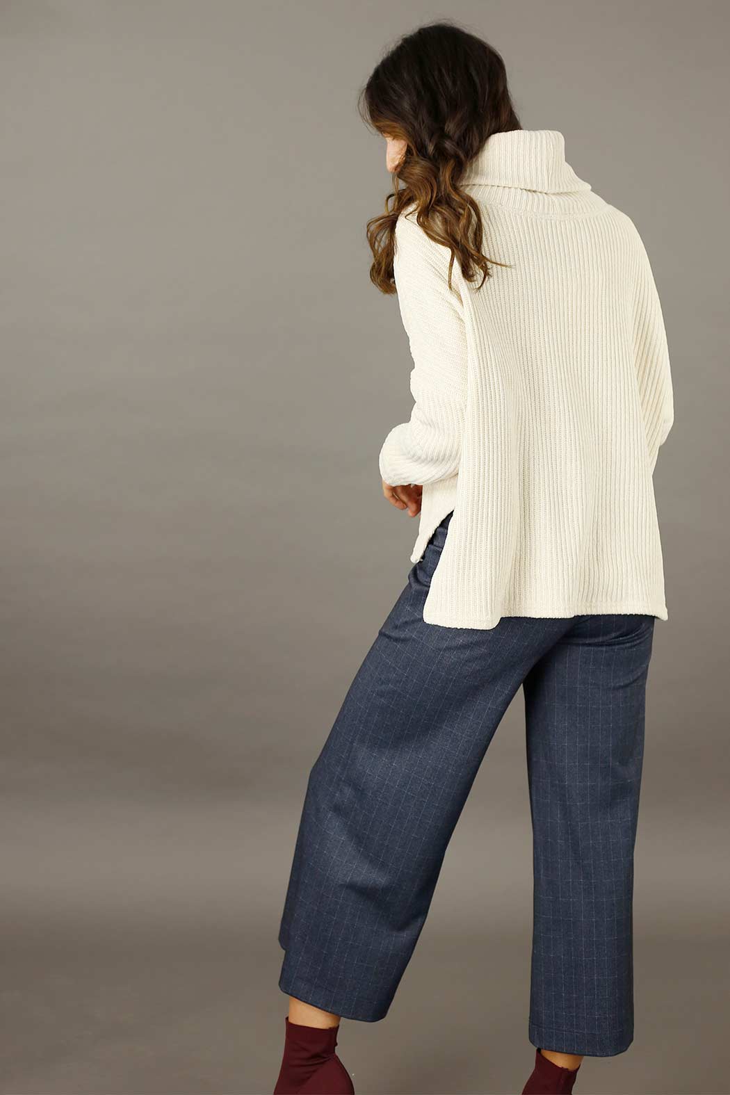 Ivory Velour Turtle Neck