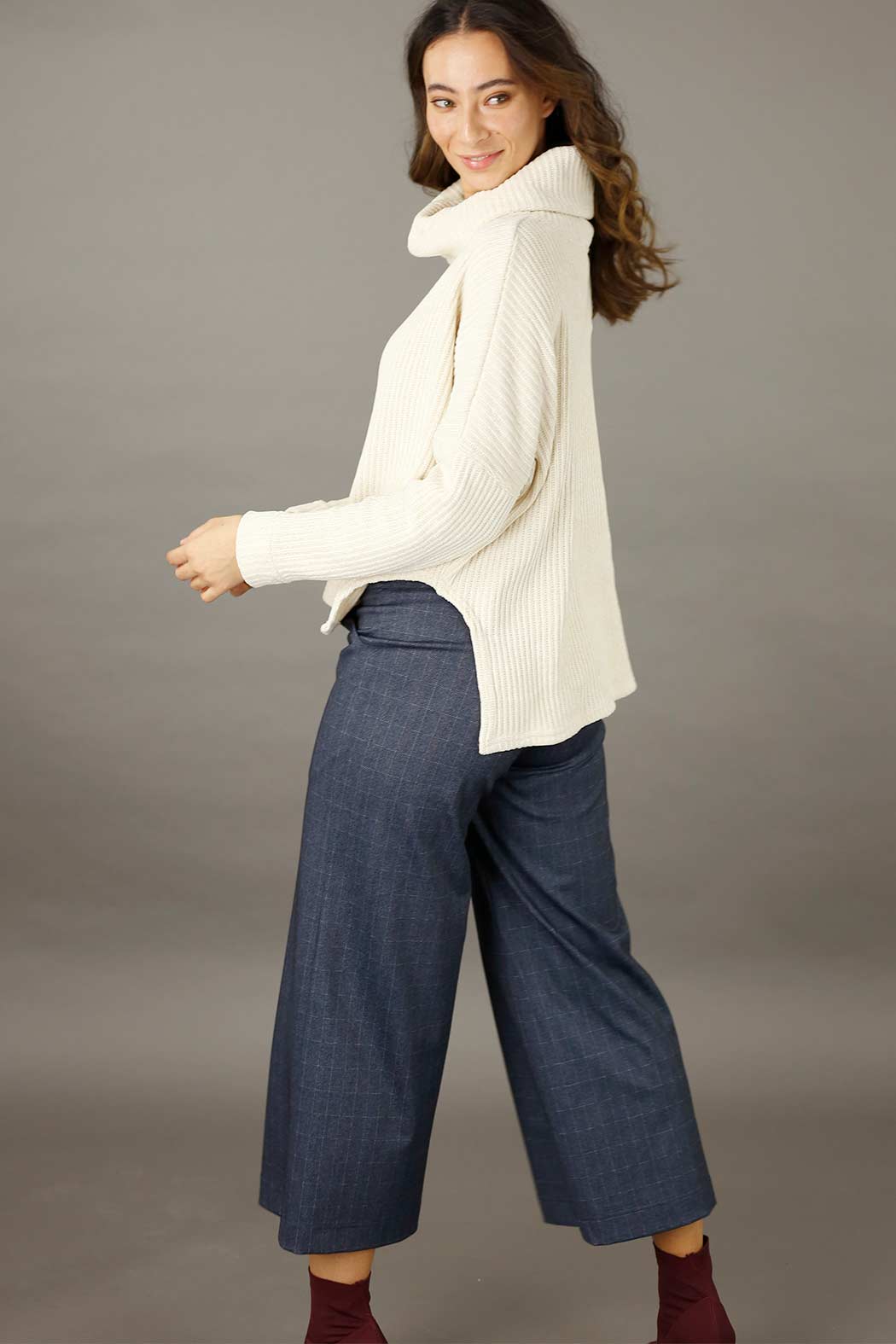 Ivory Velour Turtle Neck