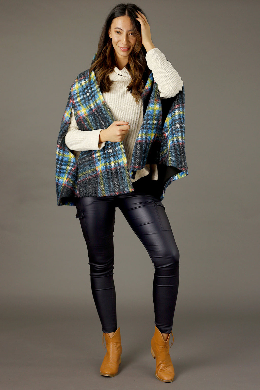 Charcoal Textured Elizabeth Cape