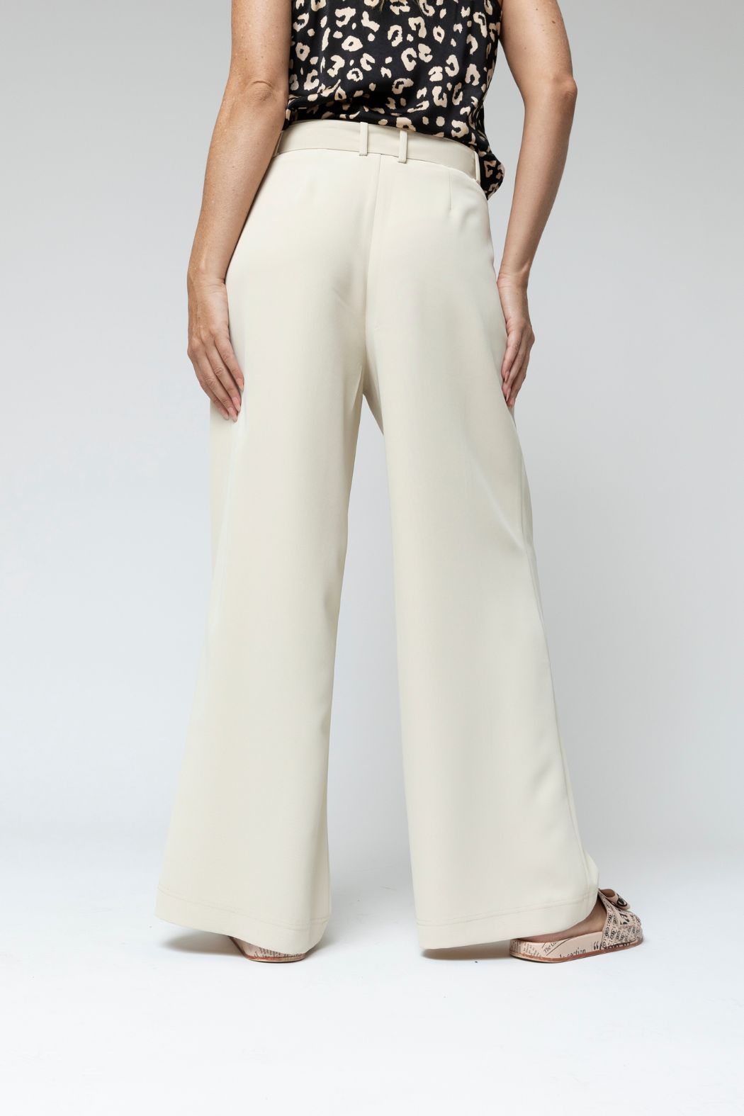 Oatmeal Cleo Belt Pant