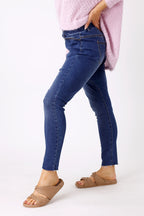 Mid Denim Droppie Jeans