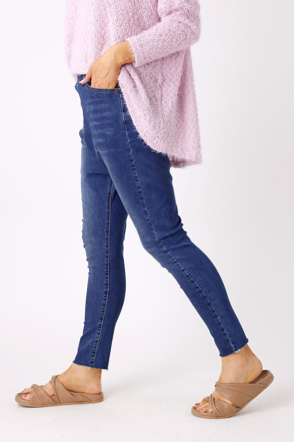 Mid Denim Droppie Jeans