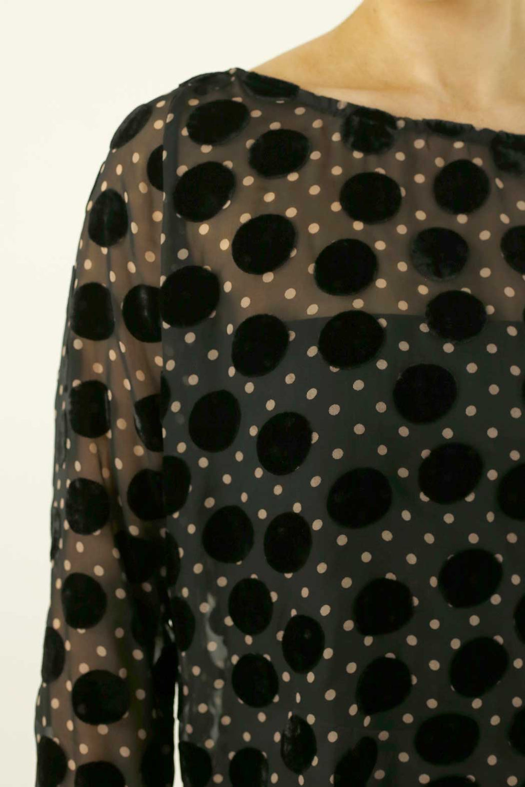 Black Spot Velvet Raglan Top - FINAL SALE