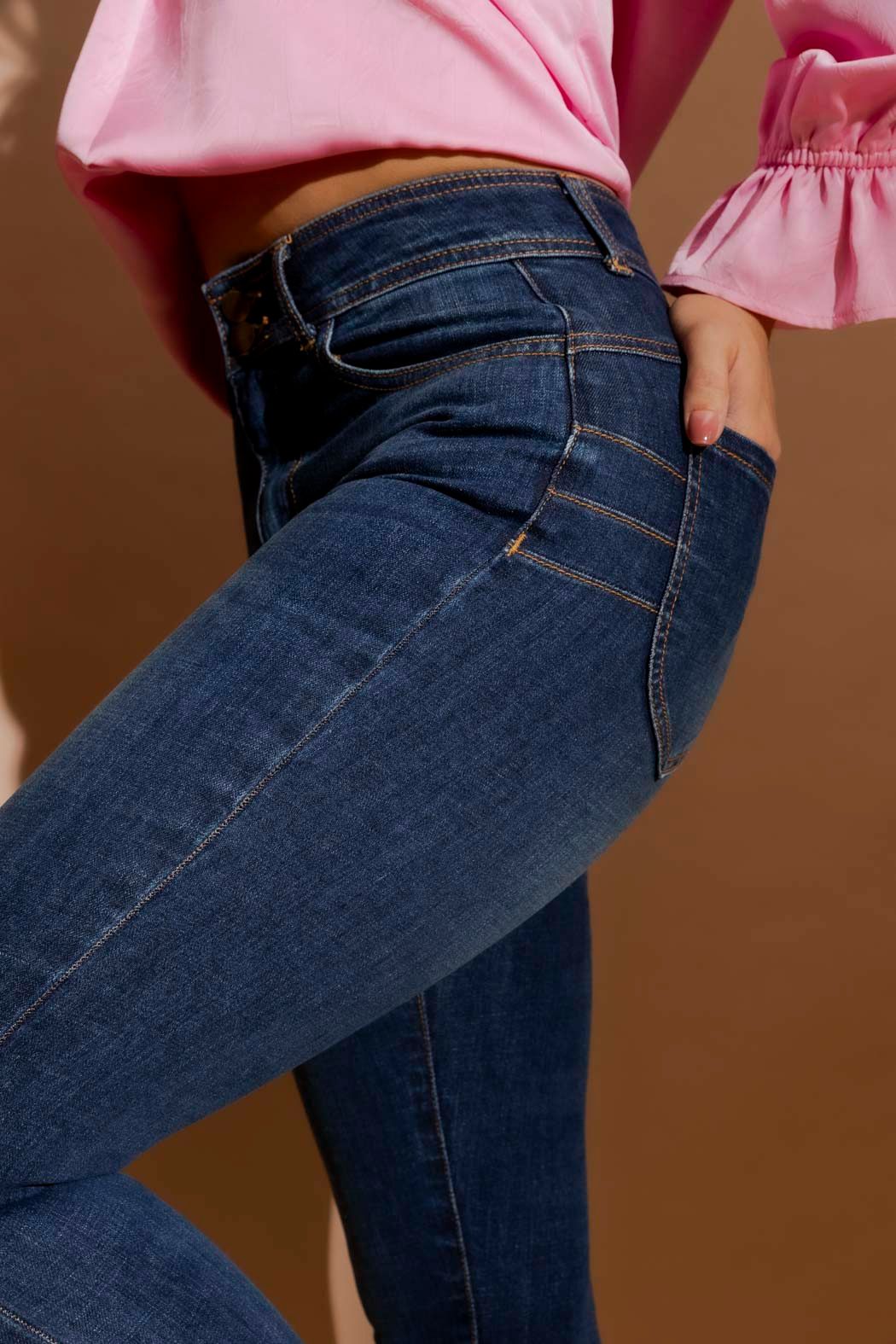 Mid Denim Miracle Jean Mid Denim