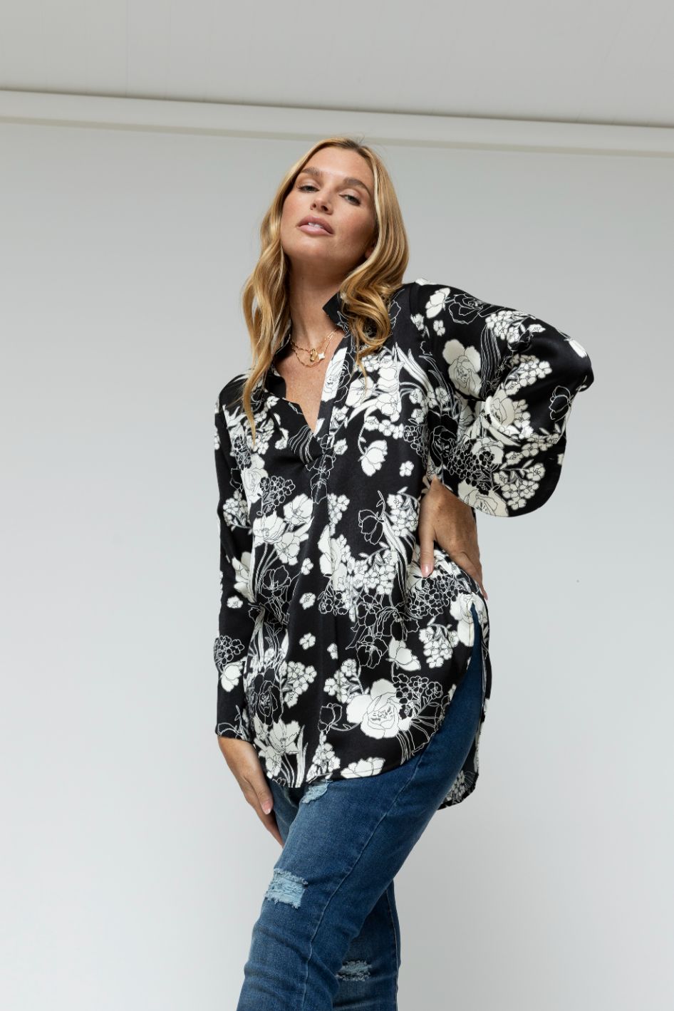 Black White Silky Blogger Shirt