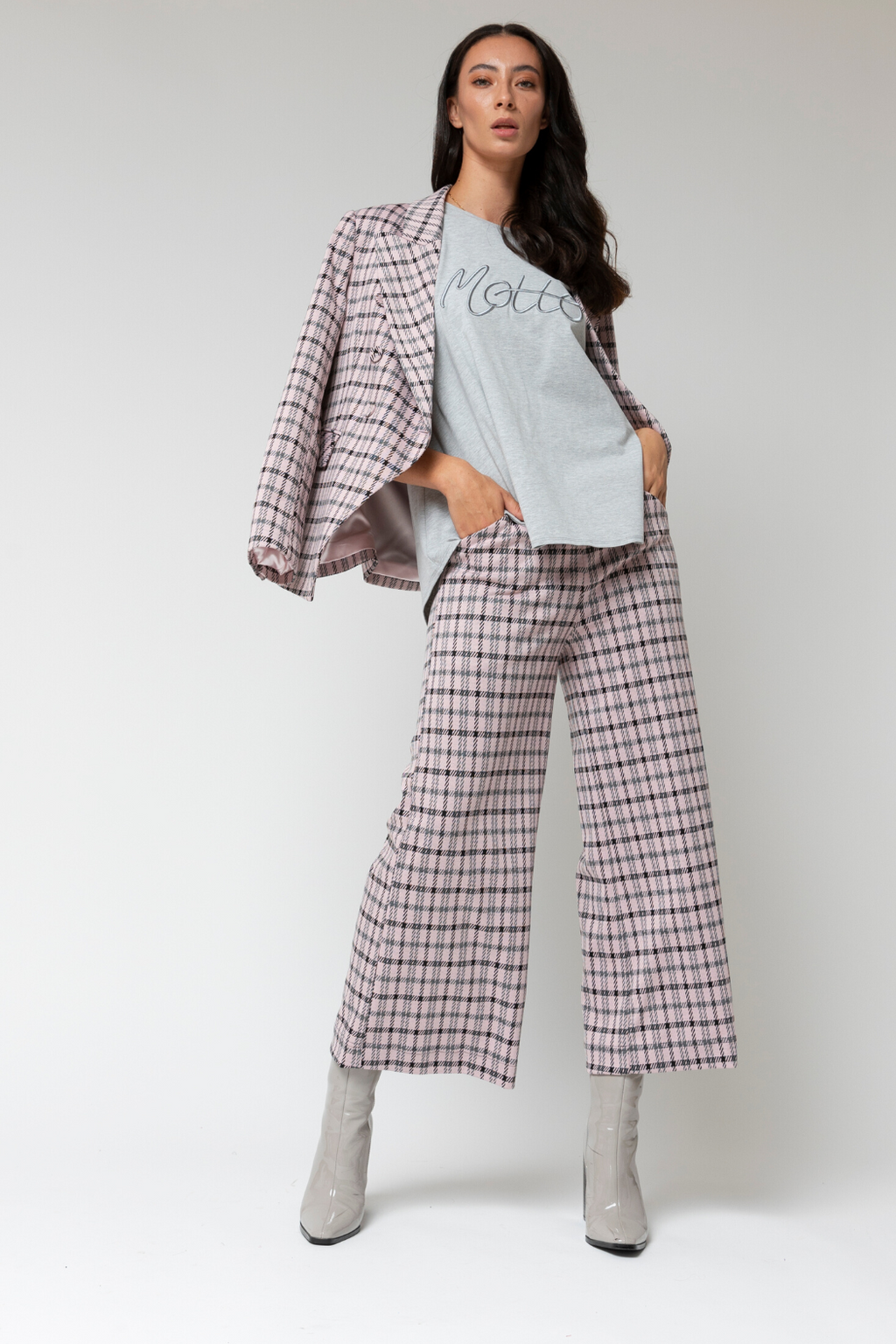 Marle Motto Embroidered Tee