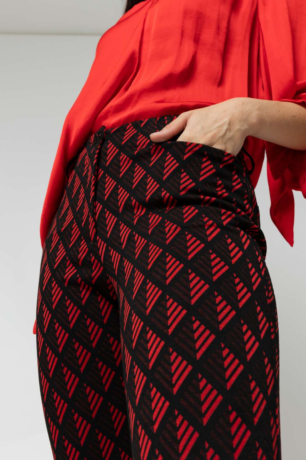 Black Red Luna Ponte Pant - Final Sale