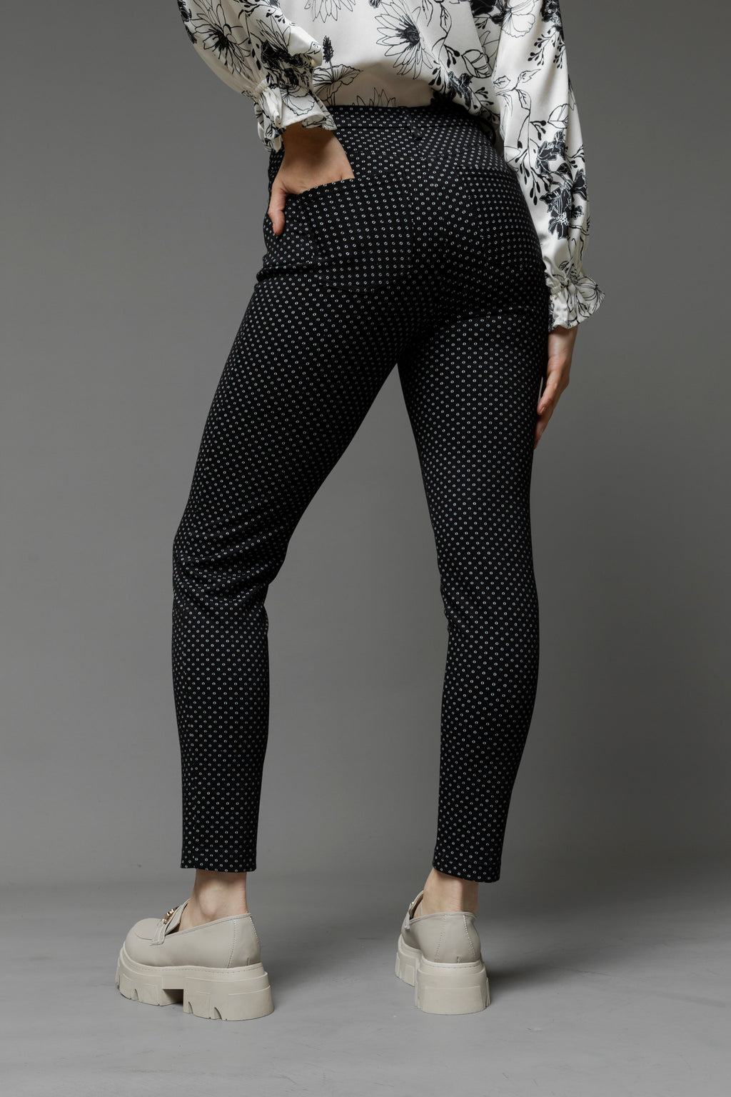 Black Spot Jacquard Slim Pant