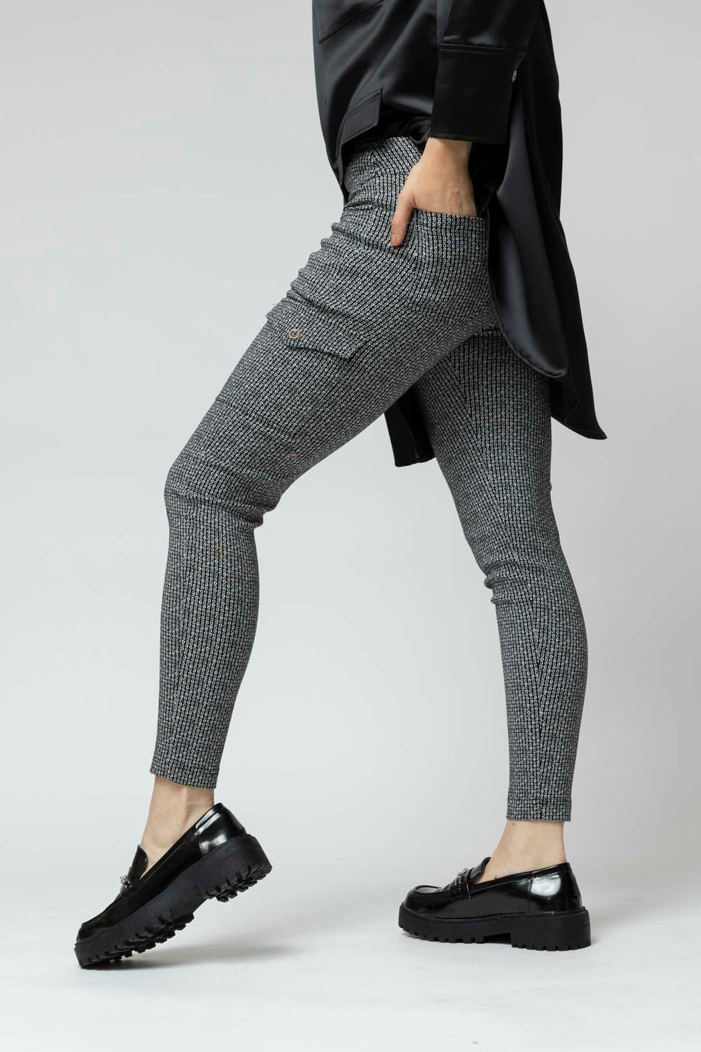 Black White Bengaline Slim Pant