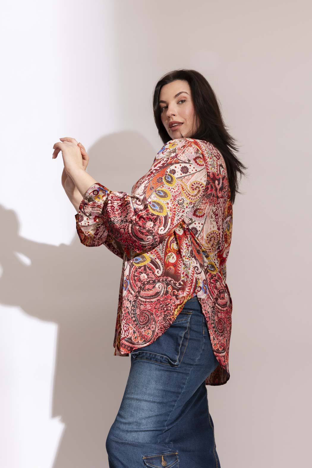 Red Floral Femme Blogger Shirt