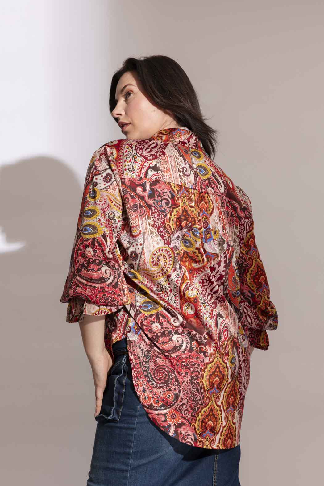 Red Floral Femme Blogger Shirt
