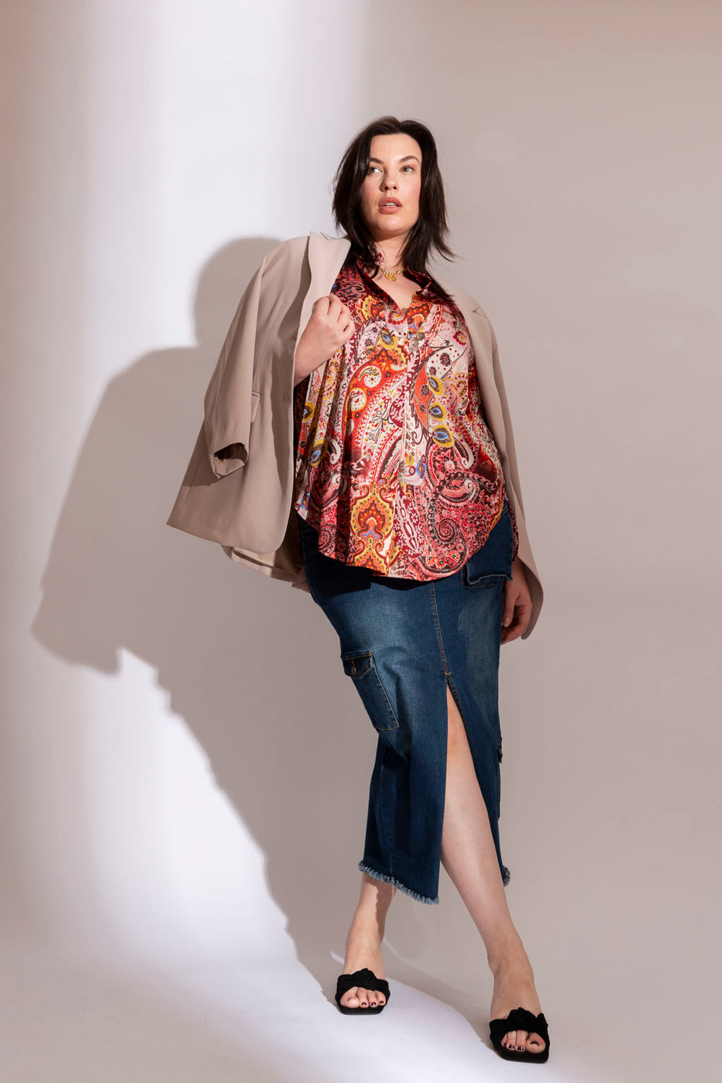 Red Floral Femme Blogger Shirt