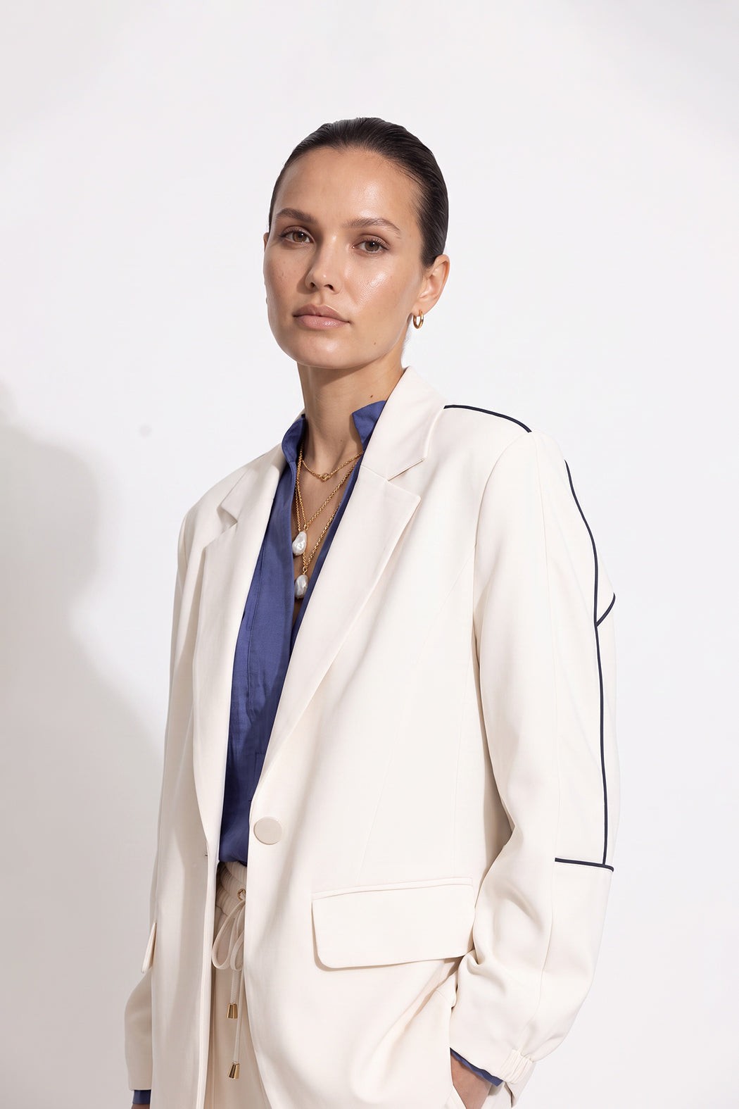Ivory Euro Action Back Blazer