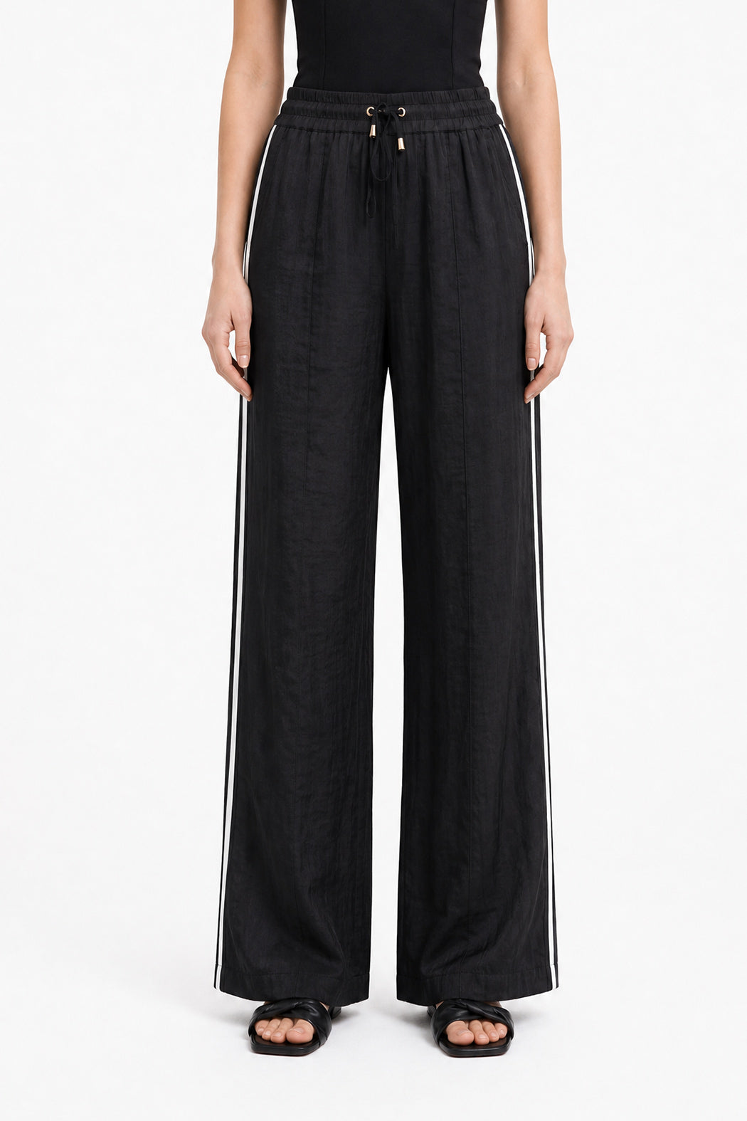 Black Glow Pintuck Drawstring Pant