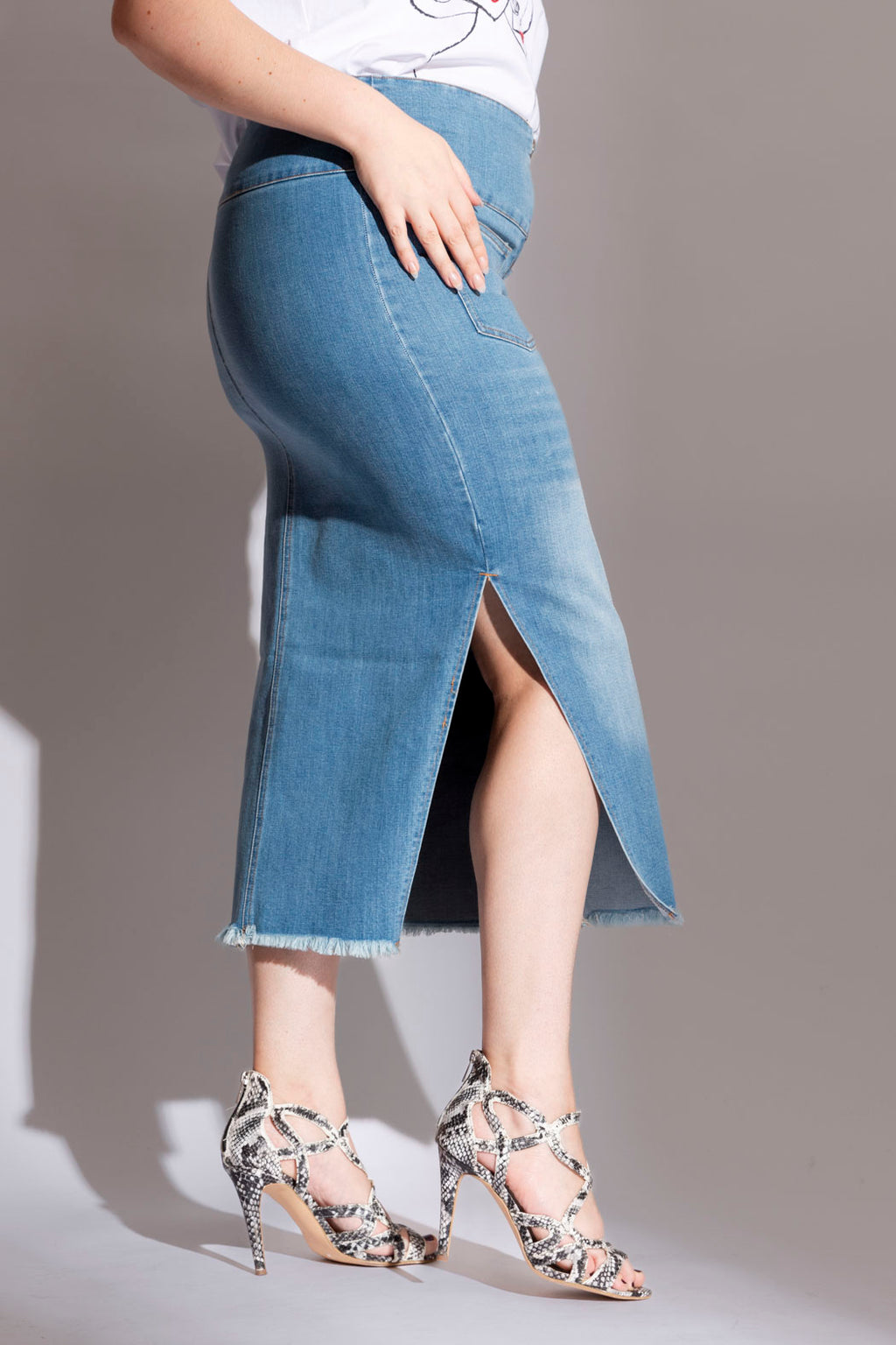 Mid Denim Nevada Skirt