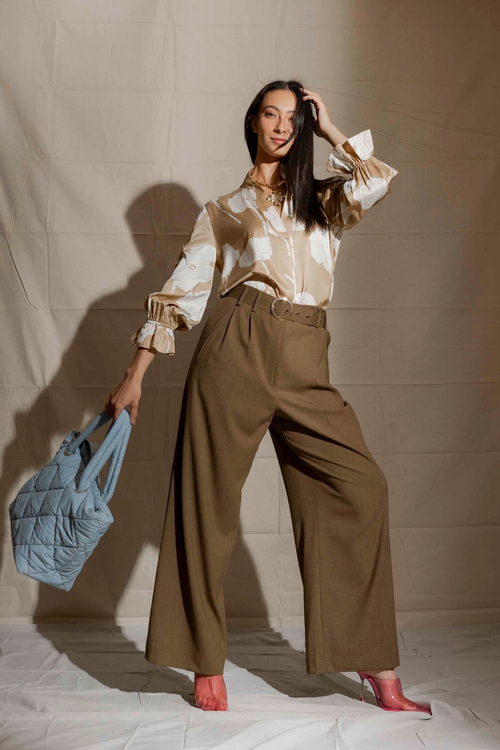 Taupe Femme Blogger Shirt