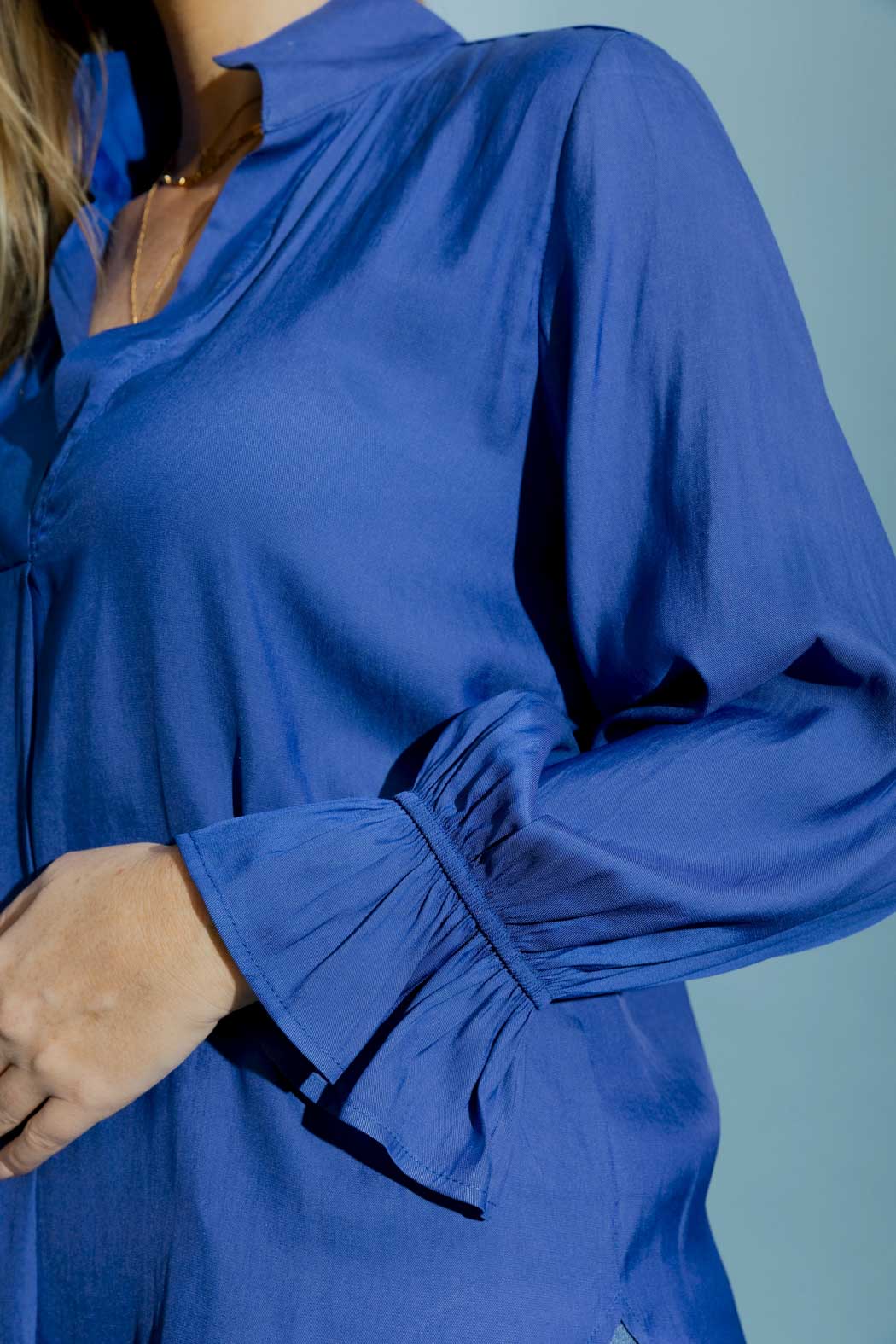 Sapphire Femme Blogger Shirt