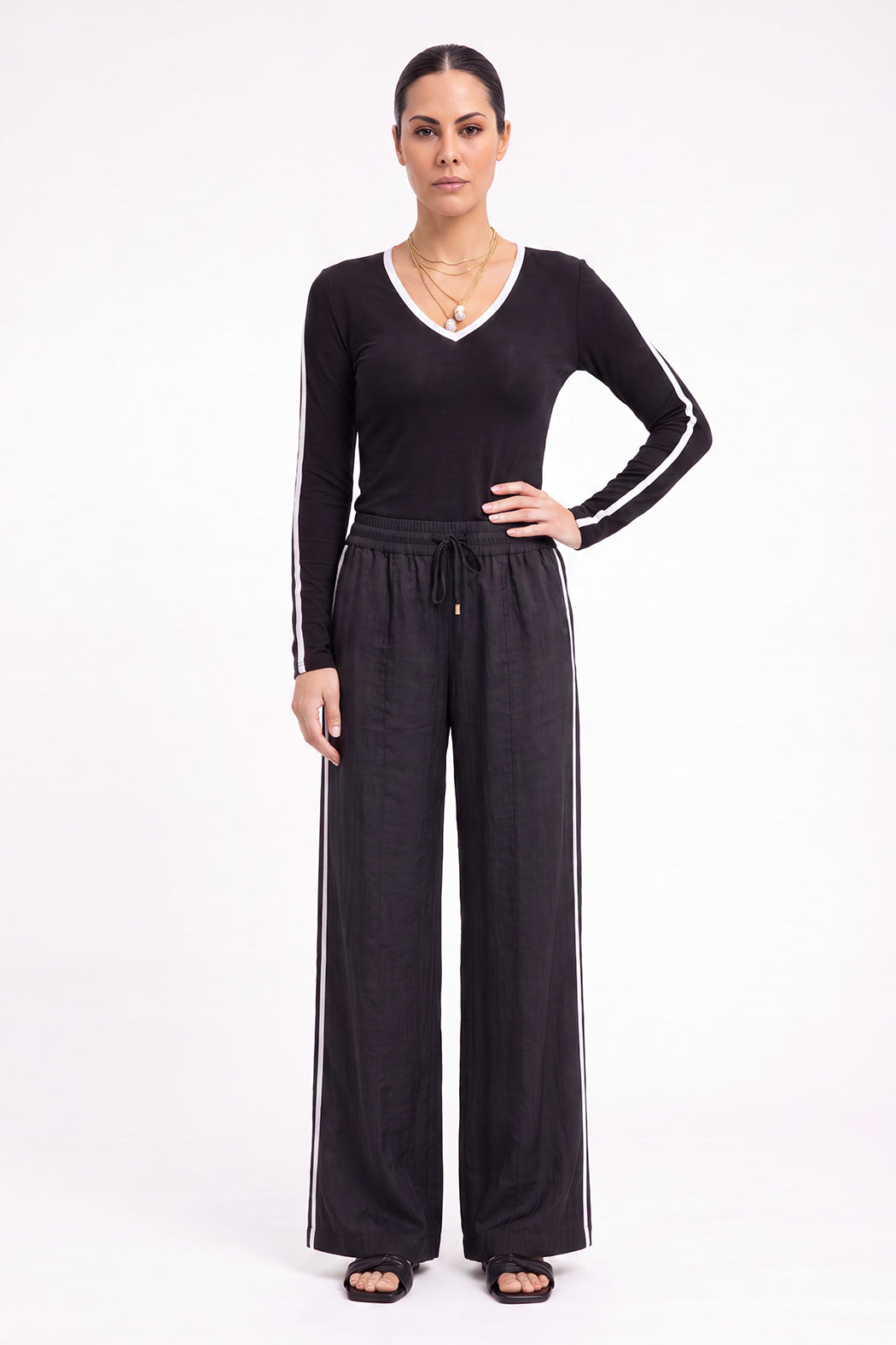 Black Glow Pintuck Drawstring Pant