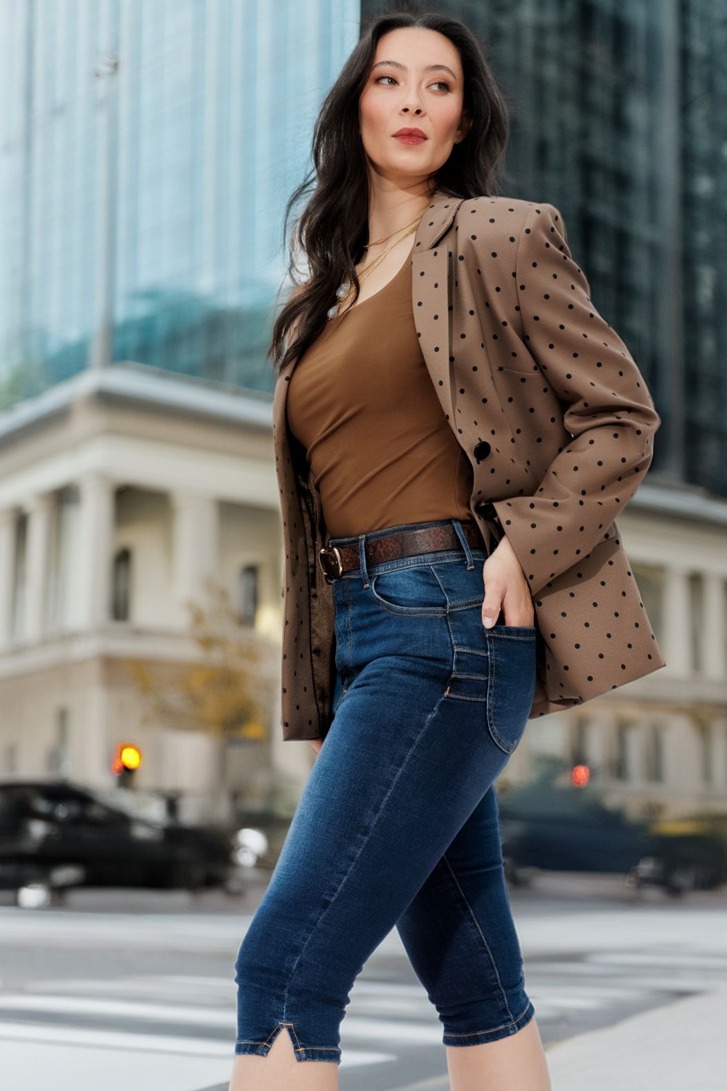 Dark Denim Miracle Capri Jean