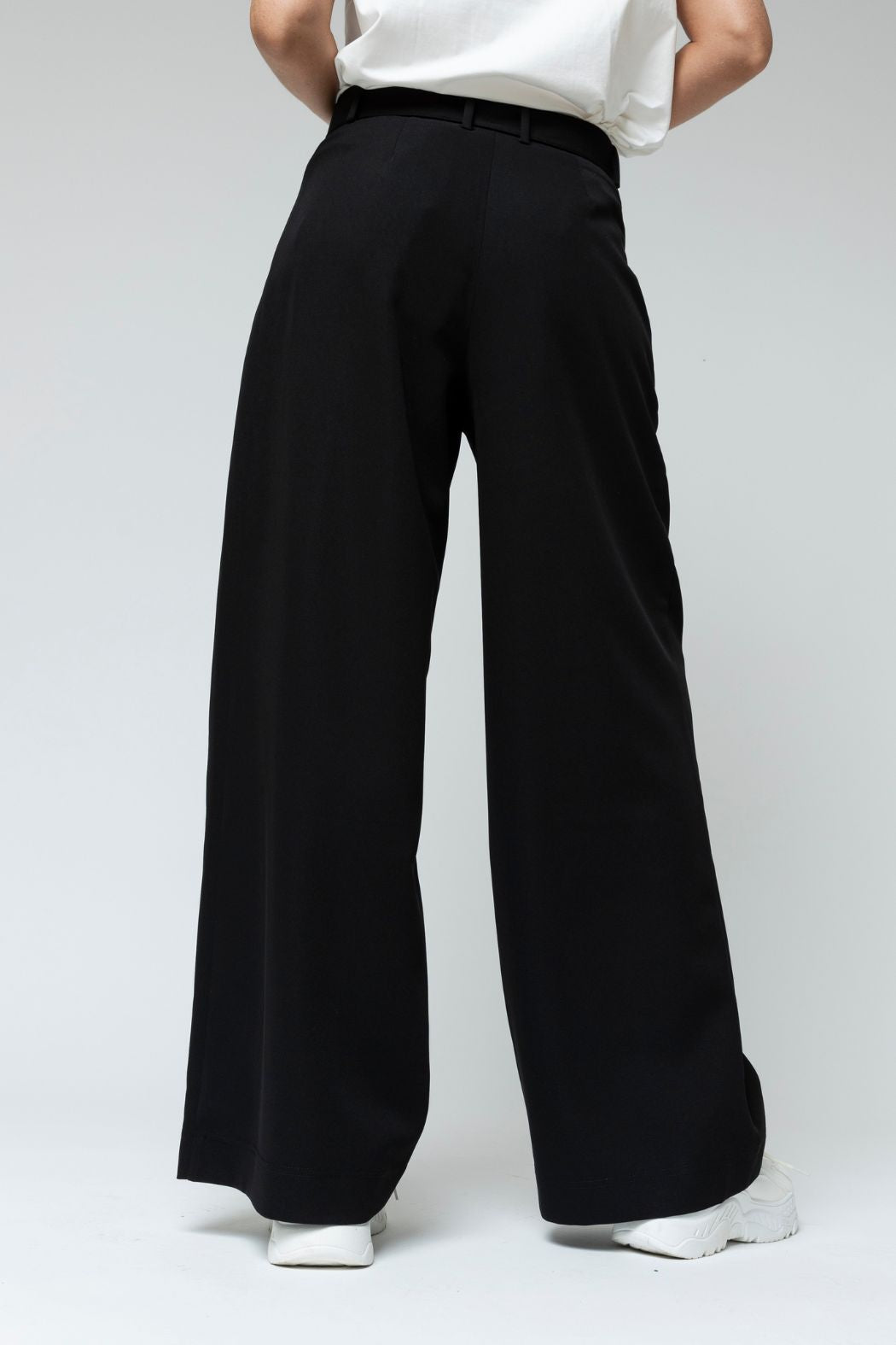 Black Cleo Belt Pant