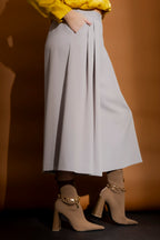 Light Grey Wide Leg Short Smoke