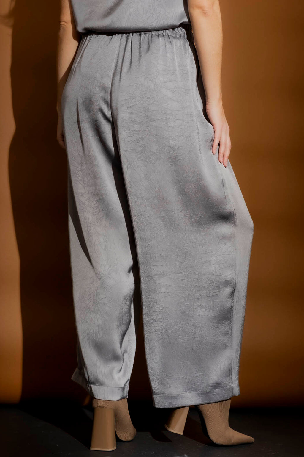 Grey Pull On Pleat Pant