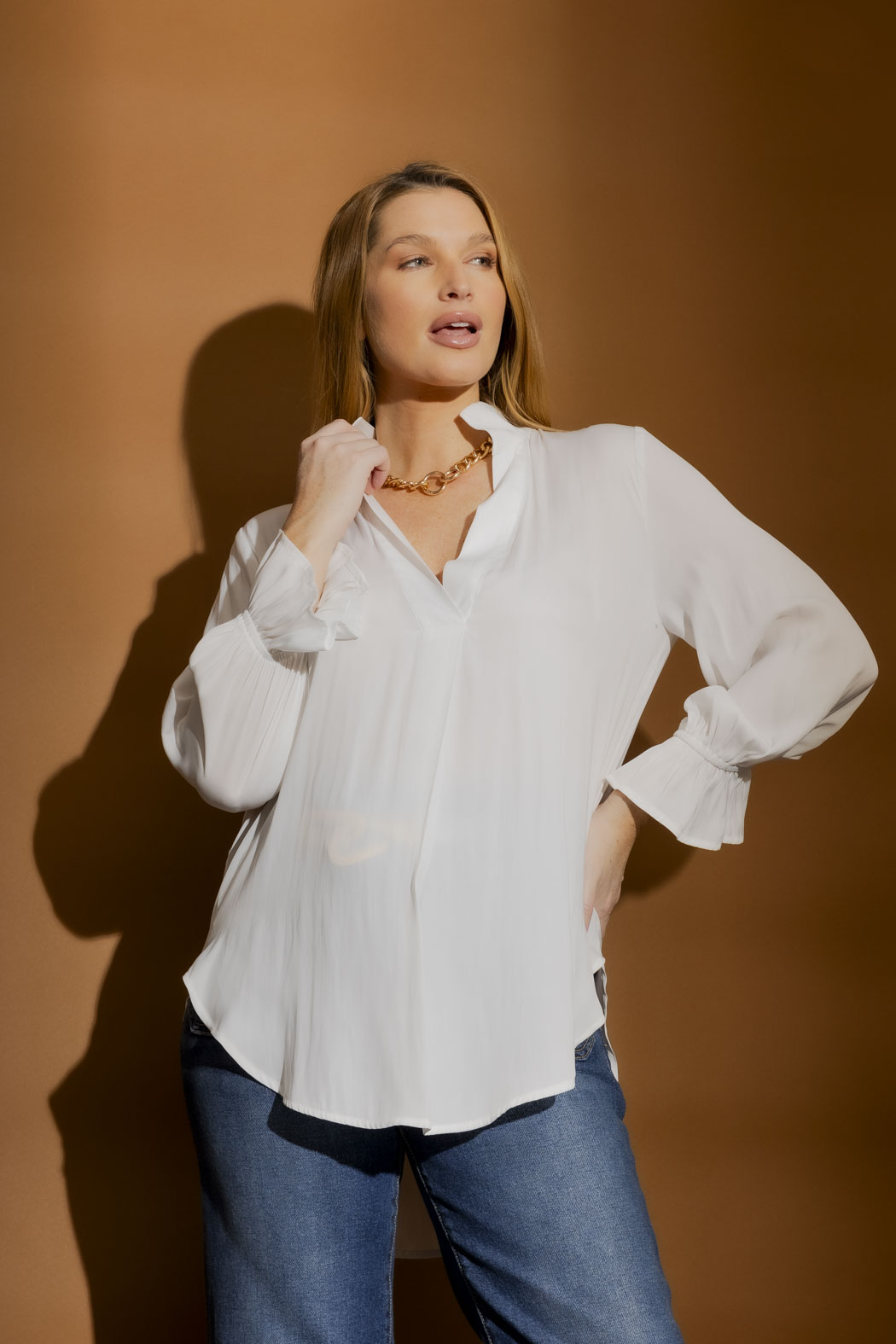White Femme Blogger Shirt