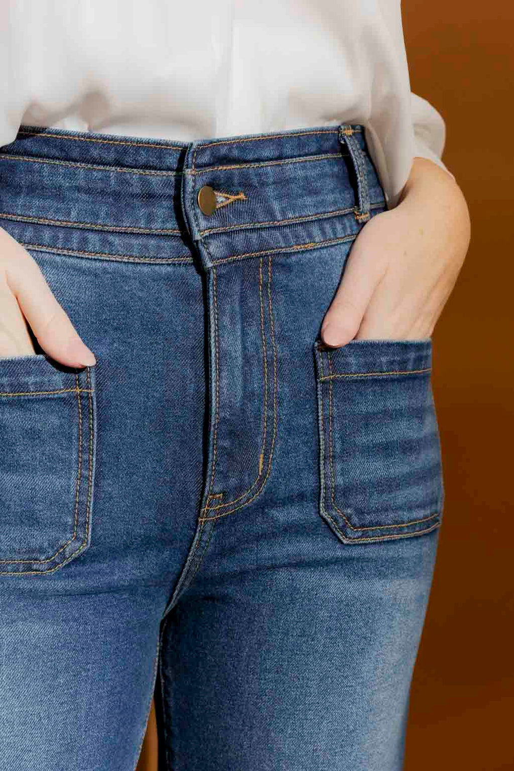 Mid Blue Stretch Pocket Jean Mid Blue