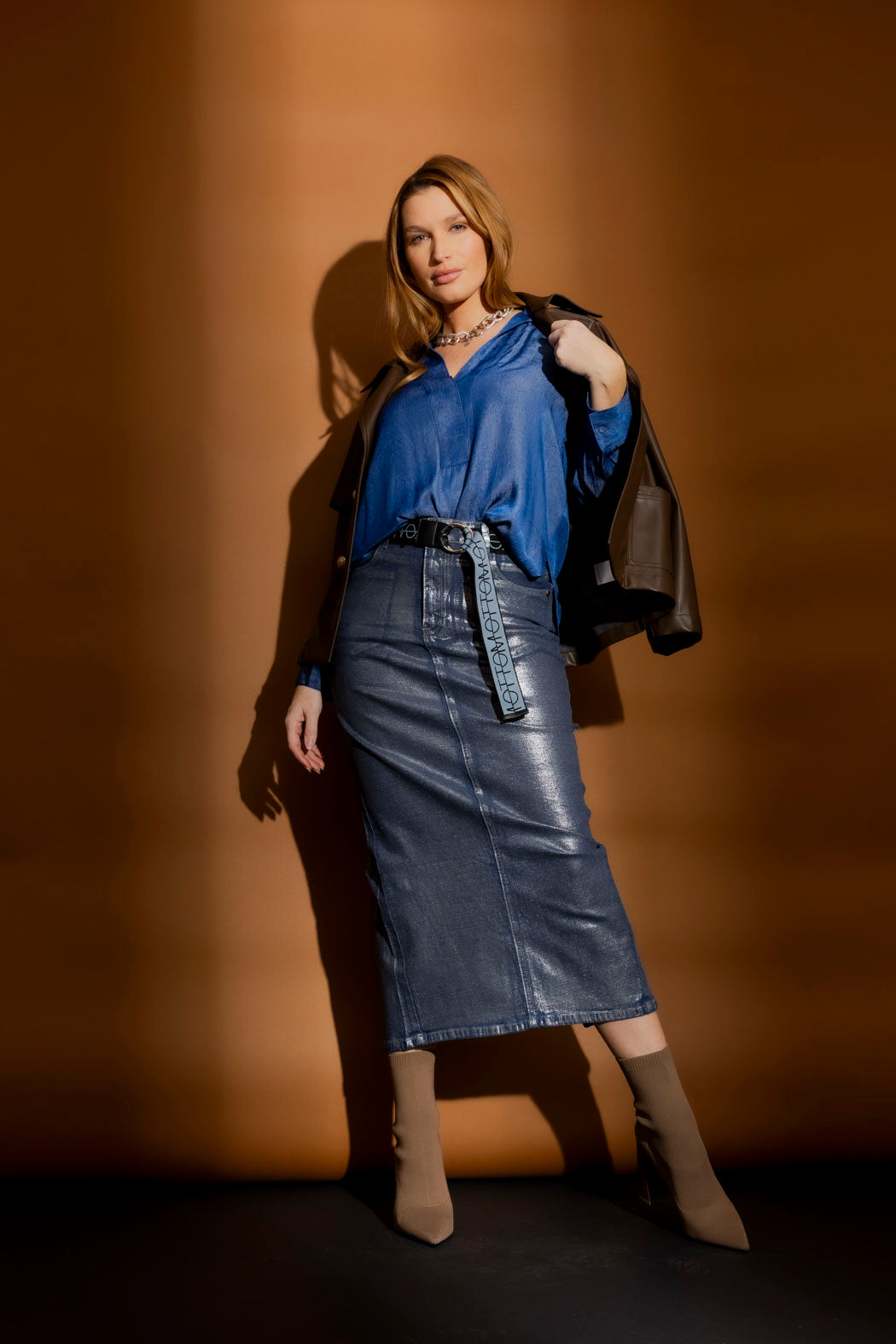 Dark Chambray Brit Blogger Shirt Dark Chambray