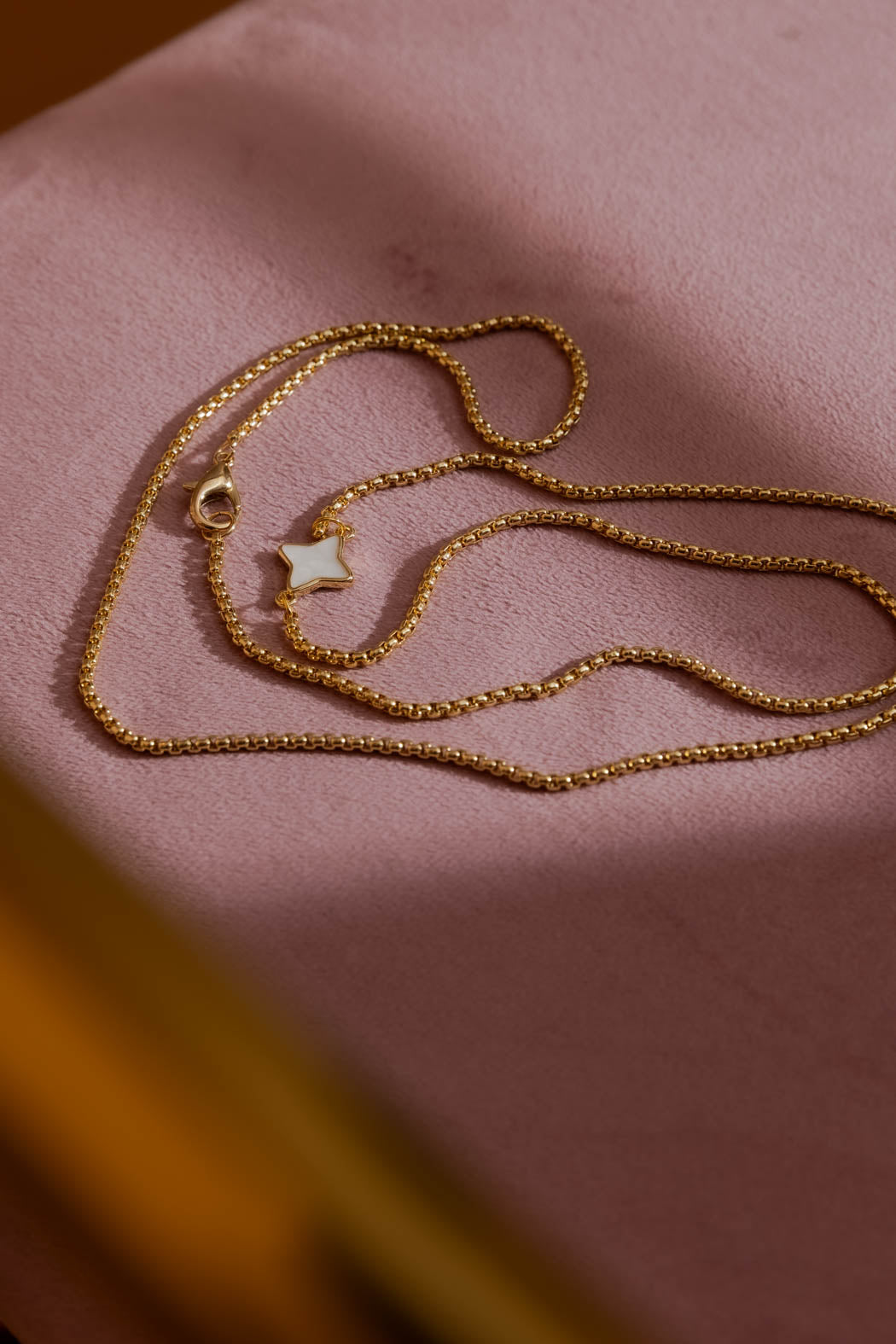 Gold Venetian Star Necklace Gold O/S