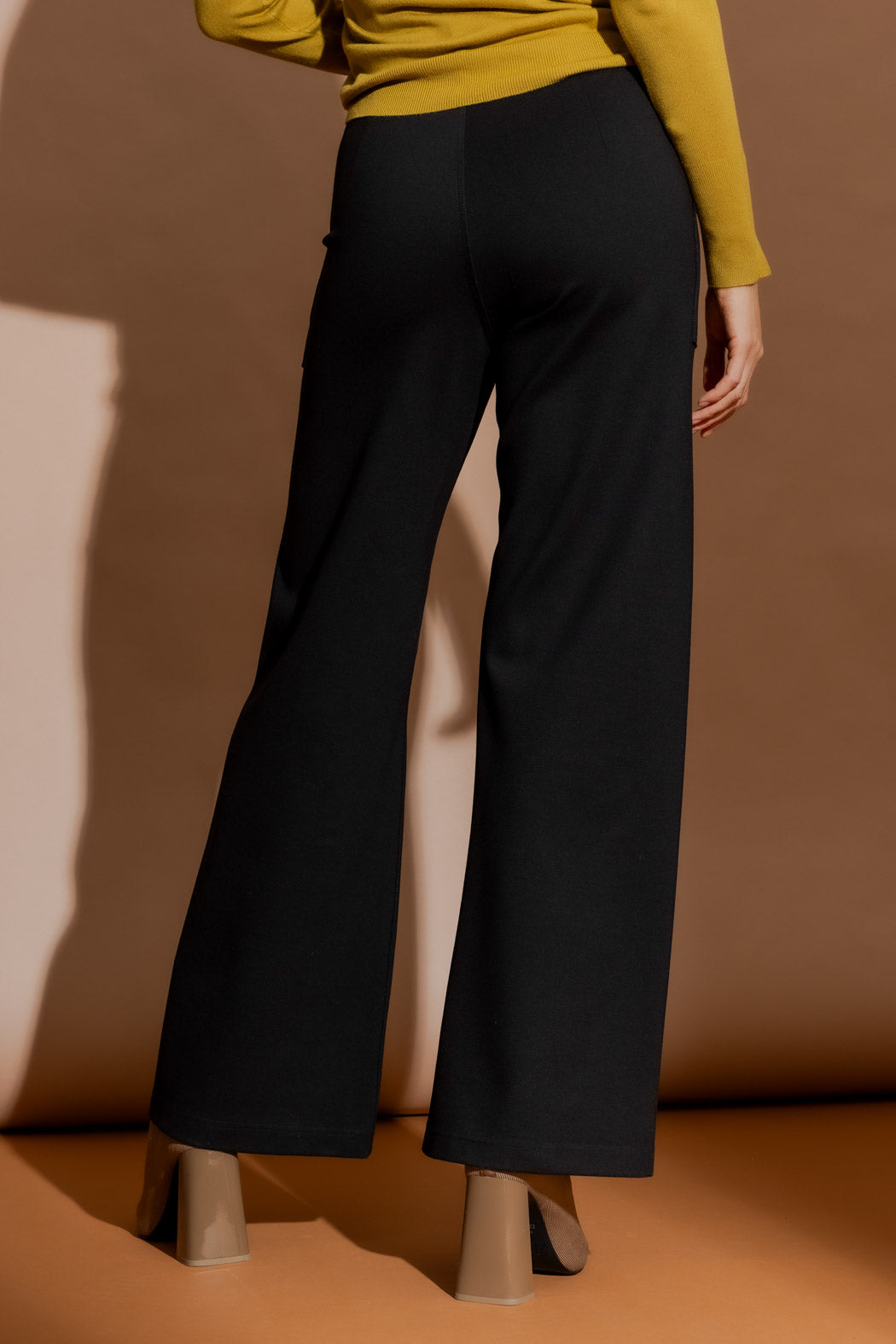 Black Ponte Pocket Pant