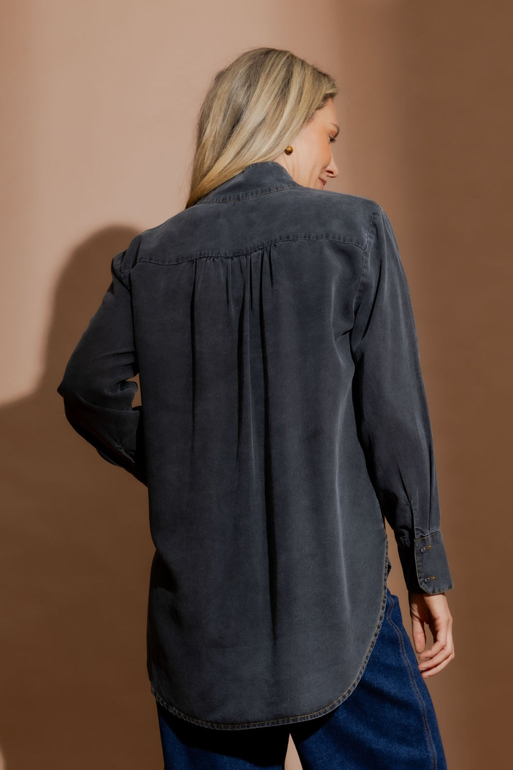 Washed Black Tencel Blogger Shirt Washed Black