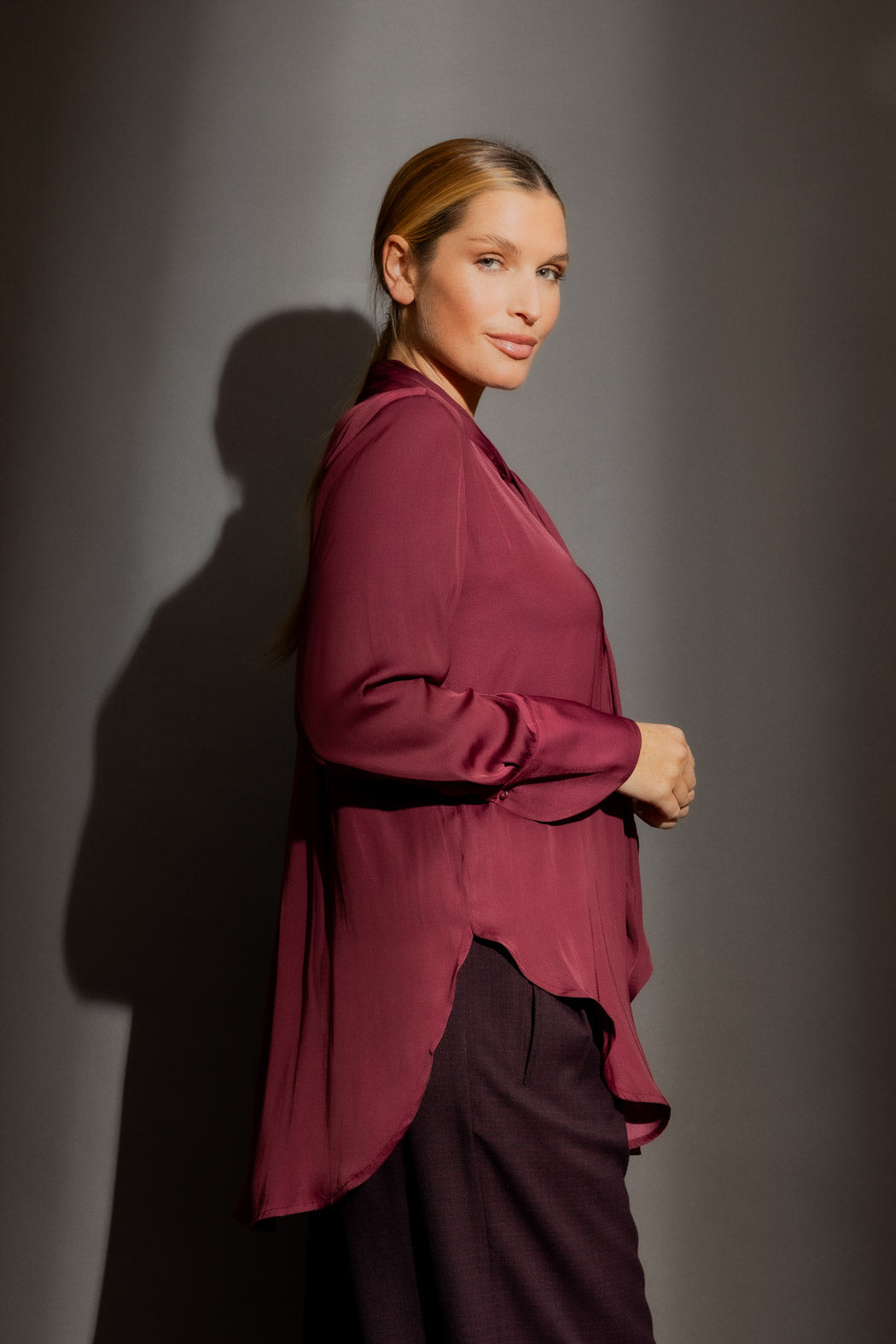 Wine Silky Tie Blogger Shirt