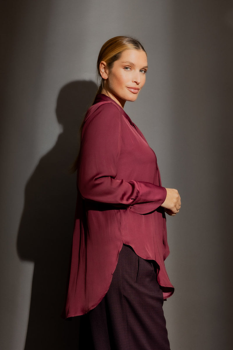 Wine Silky Tie Blogger Shirt