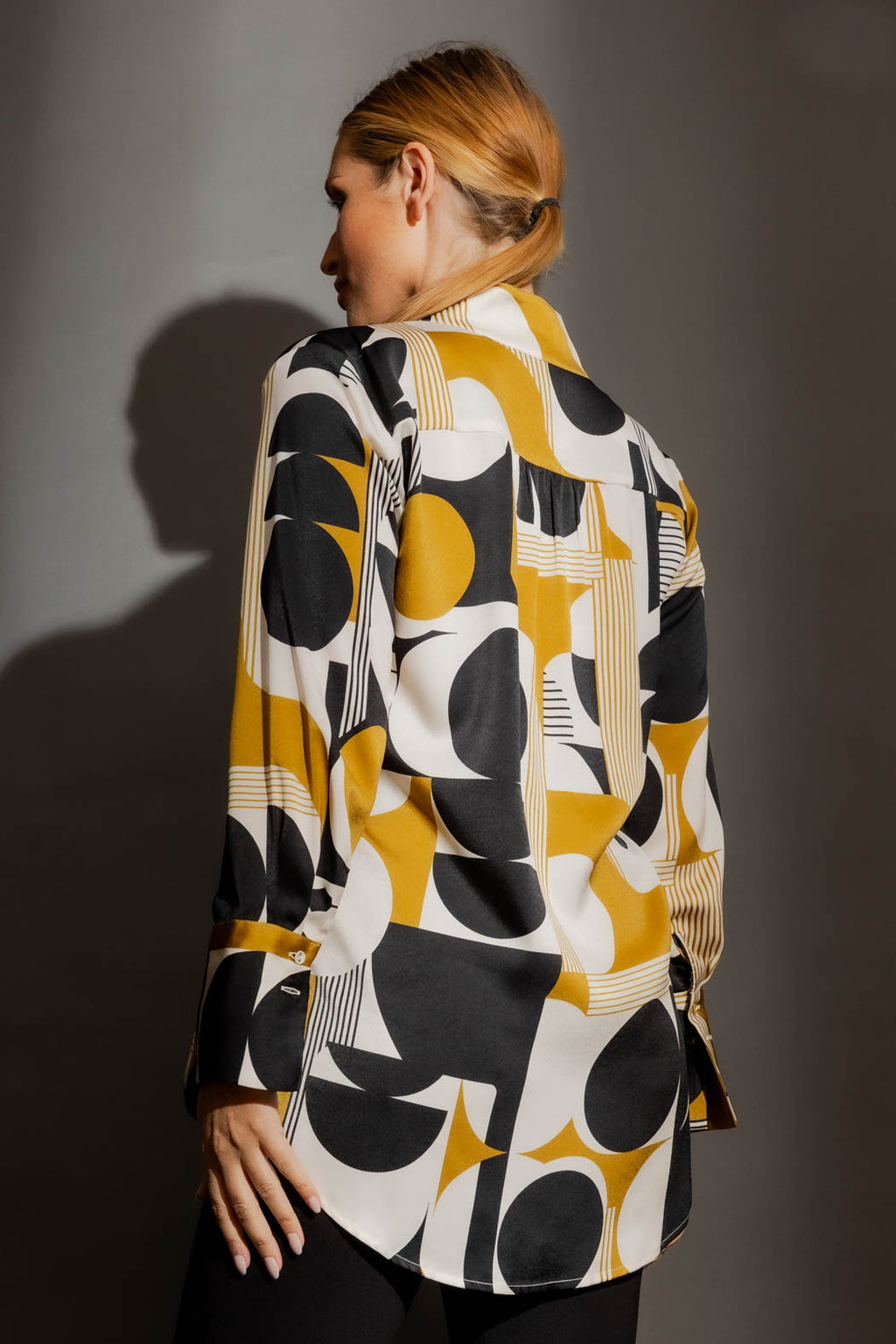 Black/Gold Blogger Shirt Blk/Gold